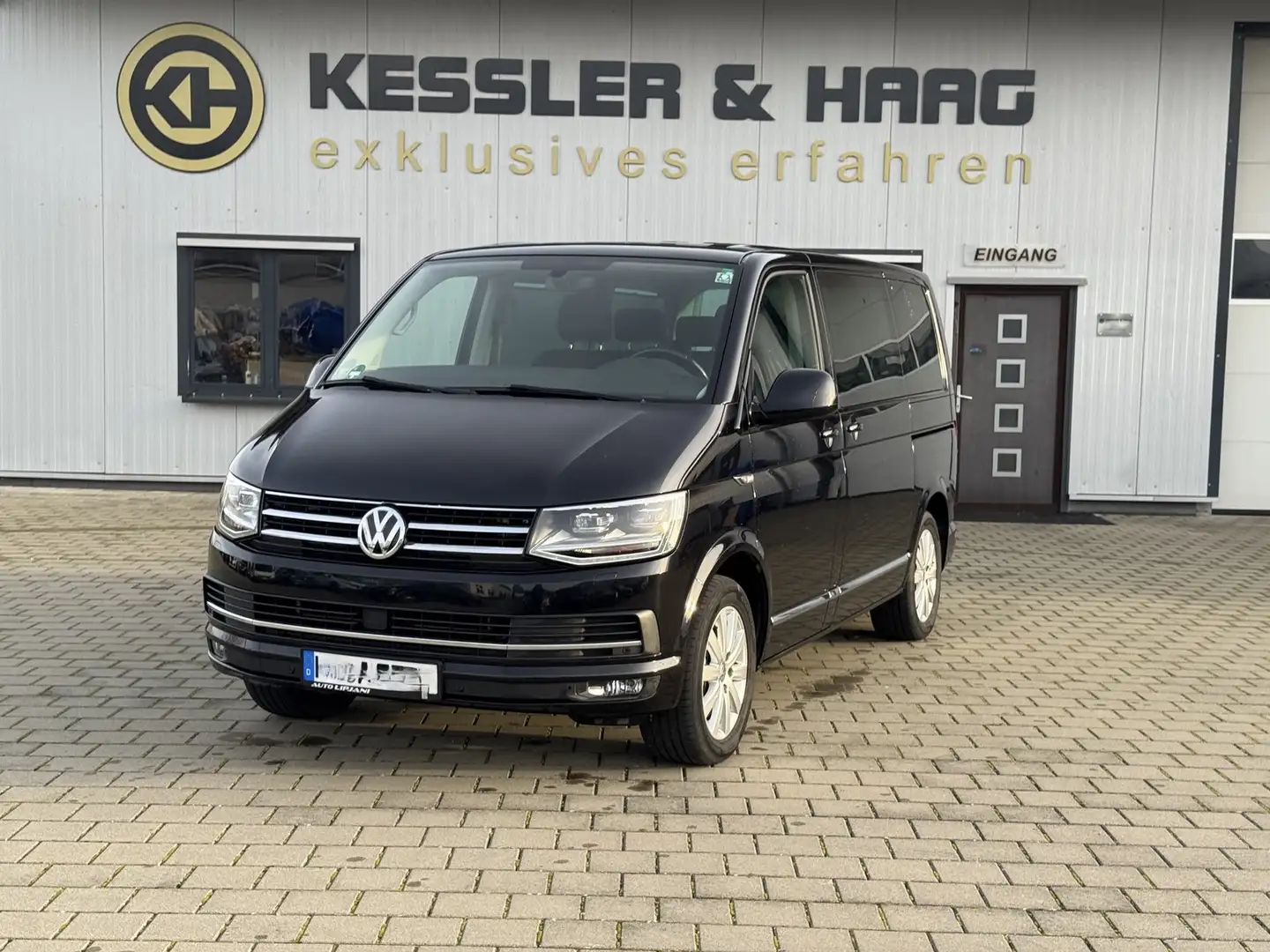 Volkswagen T6 Multivan Multivan Highl. 7Si 2x Schiebe AHK StandH. Schwarz - 1