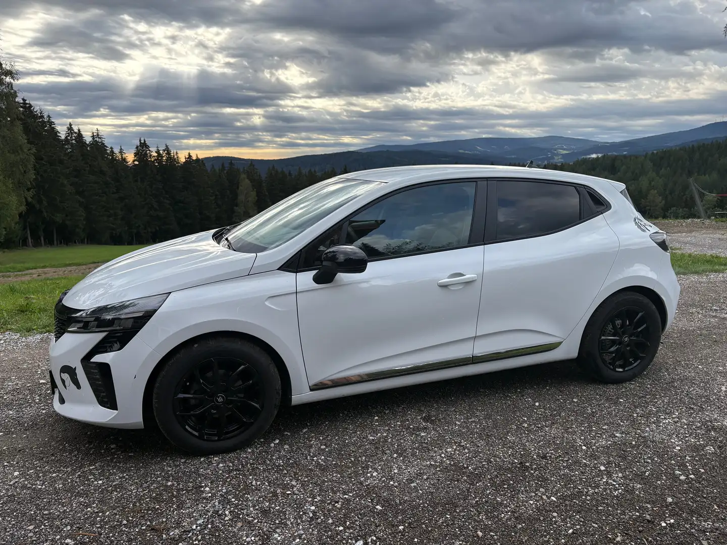 Renault Clio Clio Evolution TCe 90 Evolution Weiß - 1