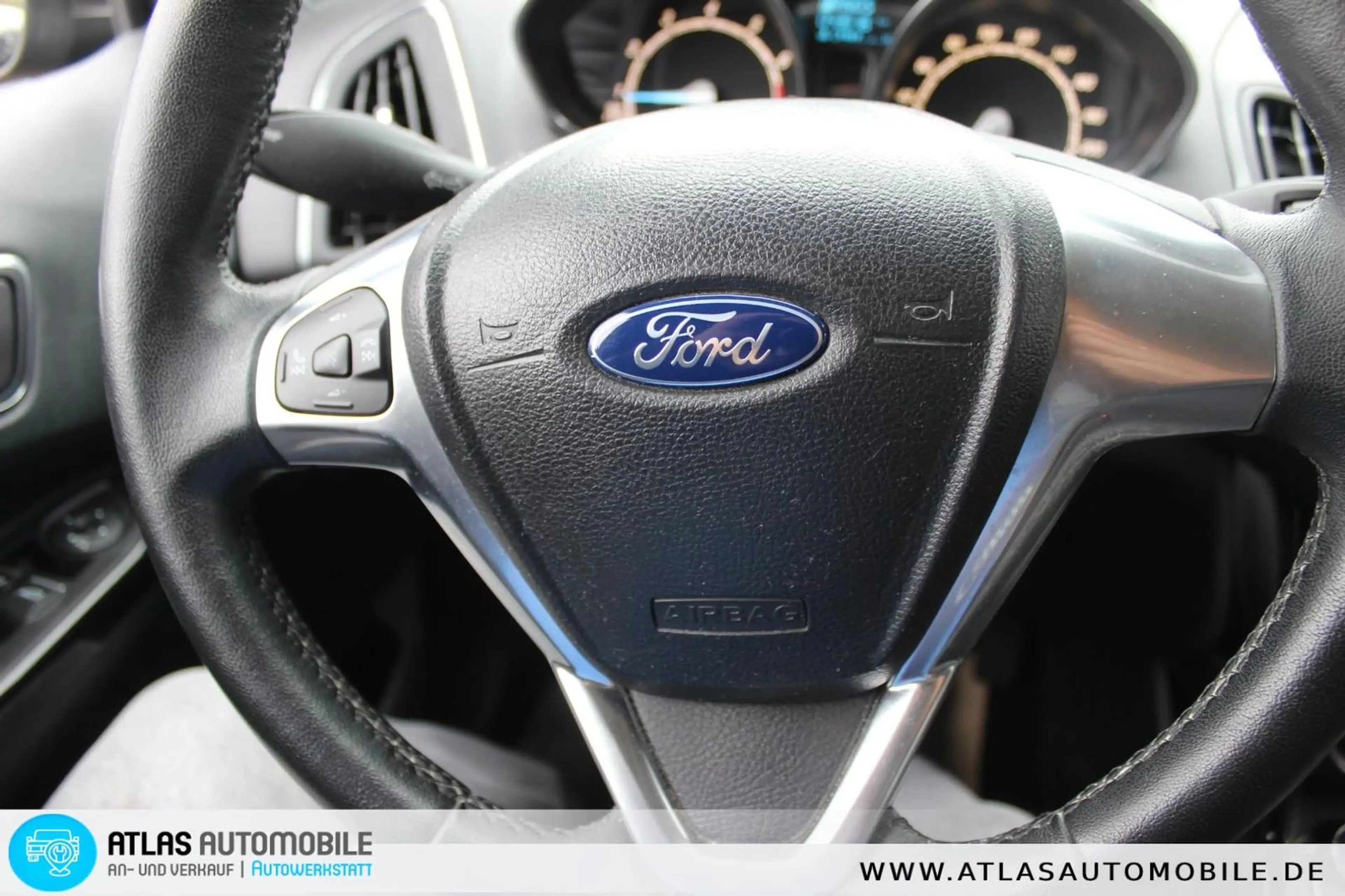 Ford B-Max B-MAX Titanium+AUTOMATIK=PDC VORNE+HINTEN — photo 8