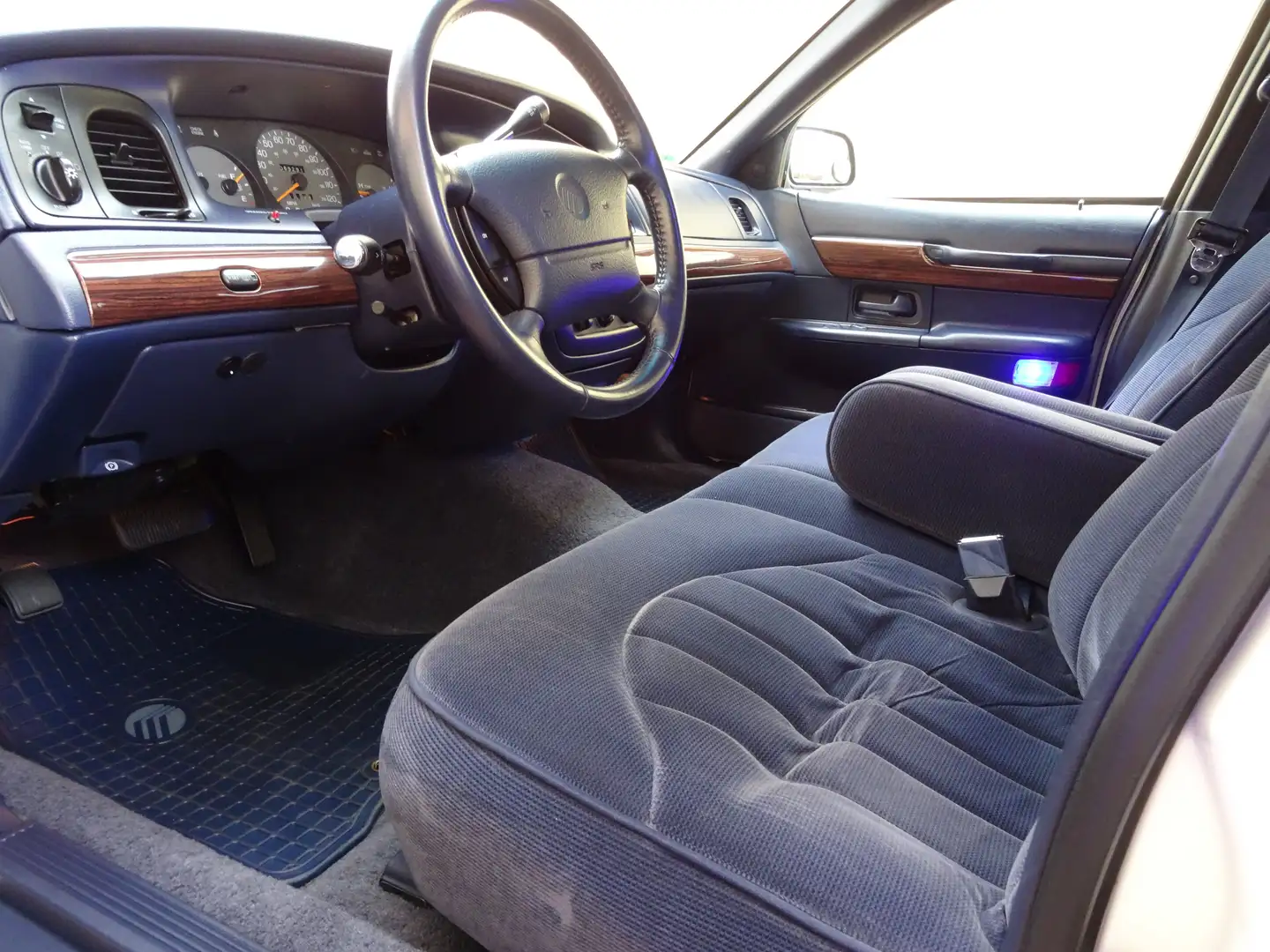 Mercury Marquis Grand Marquis GS Weiß - 2