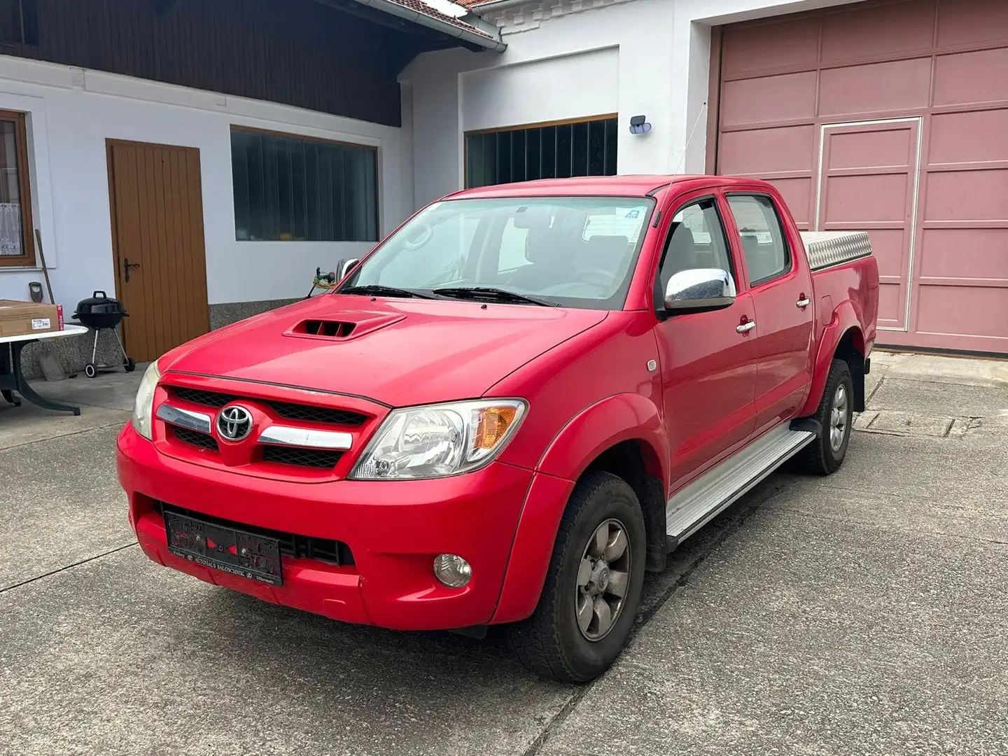 Toyota Hilux 2.5 D-4D 4WD SR - 1