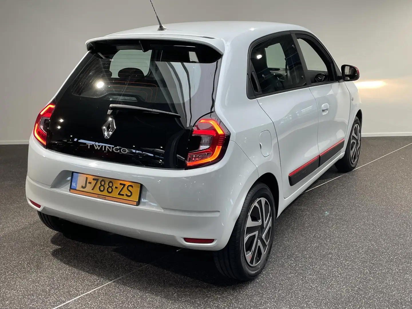 Renault Twingo 1.0 SCe Collection Airco | Bluetooth | eerste eige Blanc - 2