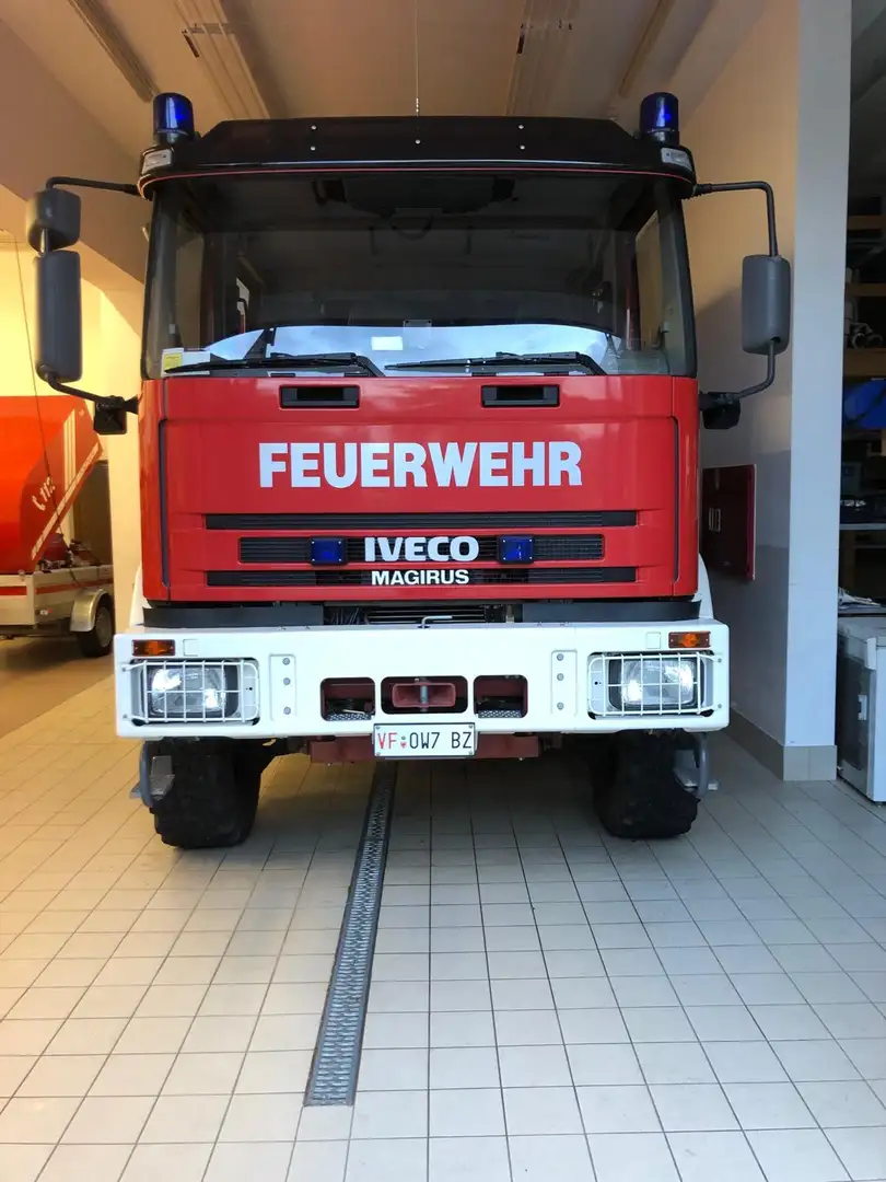 Iveco Red - 2