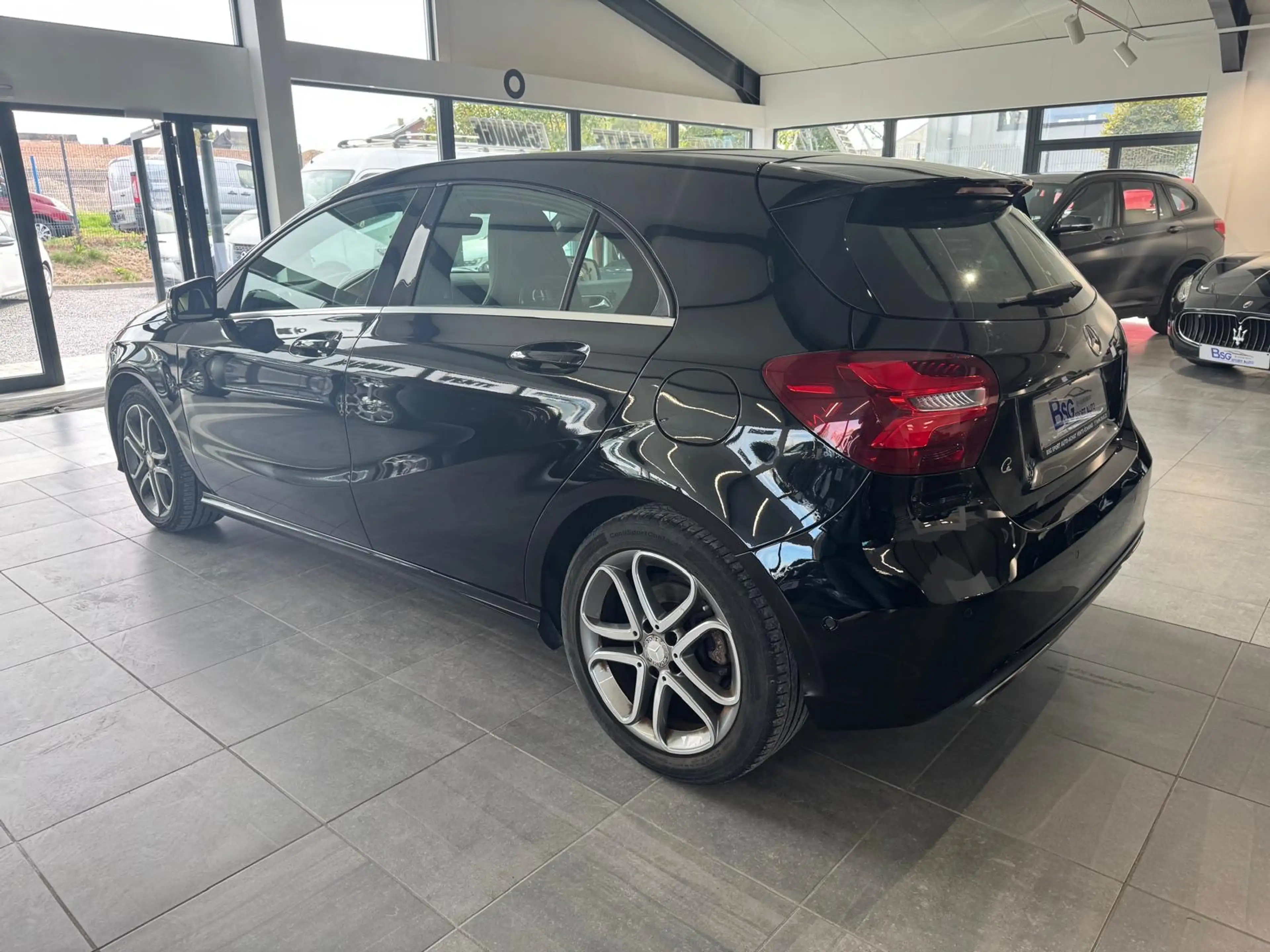 Mercedes-Benz A 180 *BOITE AUTO*LED*XENON*GPS*RADAR*✅39000 KM✅ — photo 5