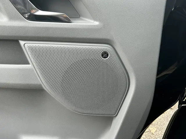 Ford Transit Custom Tourneo Custom Sport 340 L2H1 2.5 PHEV 233PS Automatik Ansicht 21