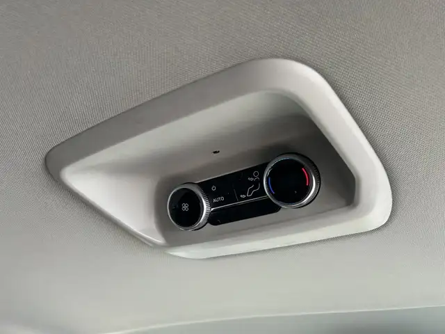 Ford Transit Custom Tourneo Custom Sport 340 L2H1 2.5 PHEV 233PS Automatik Ansicht 11