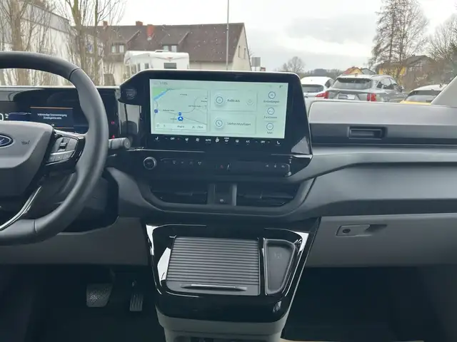 Ford Transit Custom Tourneo Custom Sport 340 L2H1 2.5 PHEV 233PS Automatik Ansicht 16