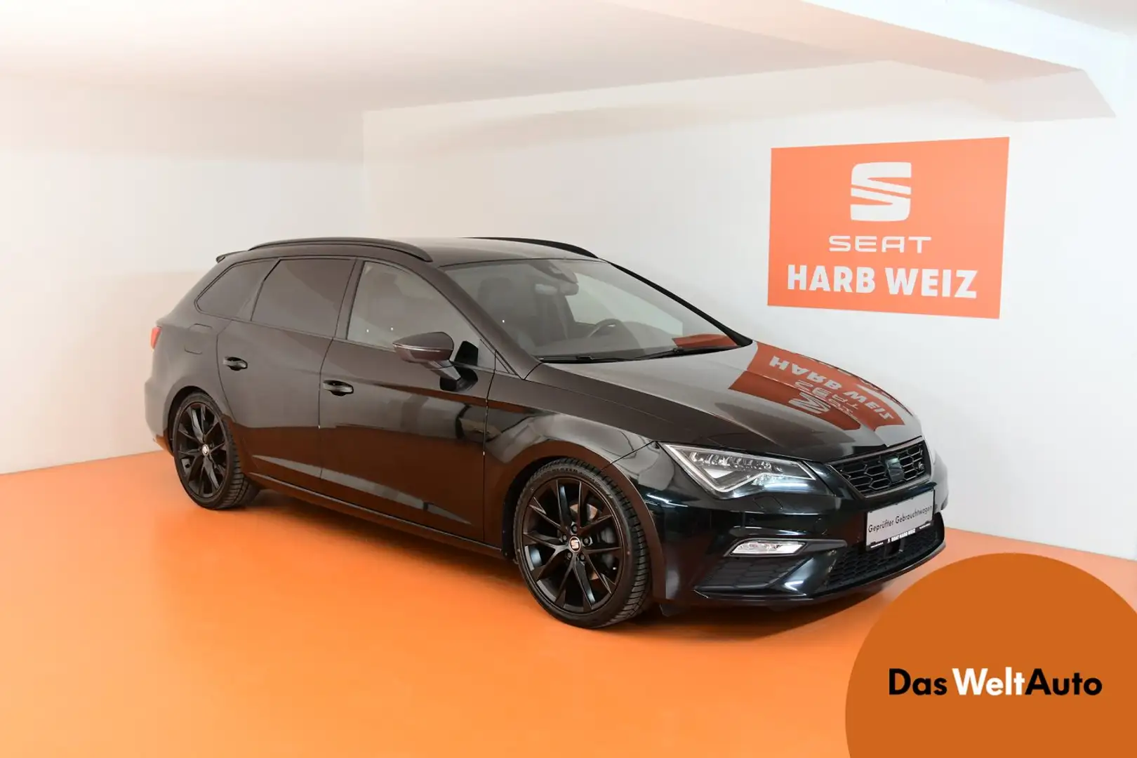 SEAT Leon Black-Edition TSI Schwarz - 1