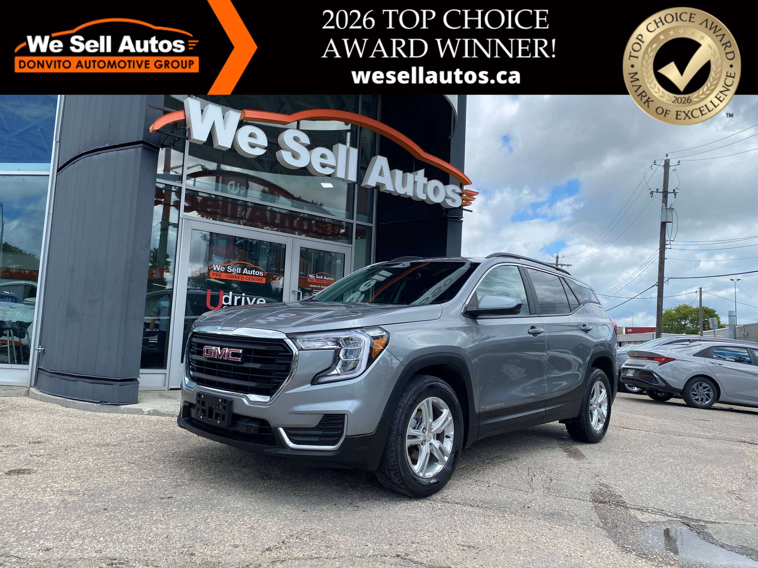 2024 GMC Terrain SLE w/Heated Seats, Back-Up Camera & More!