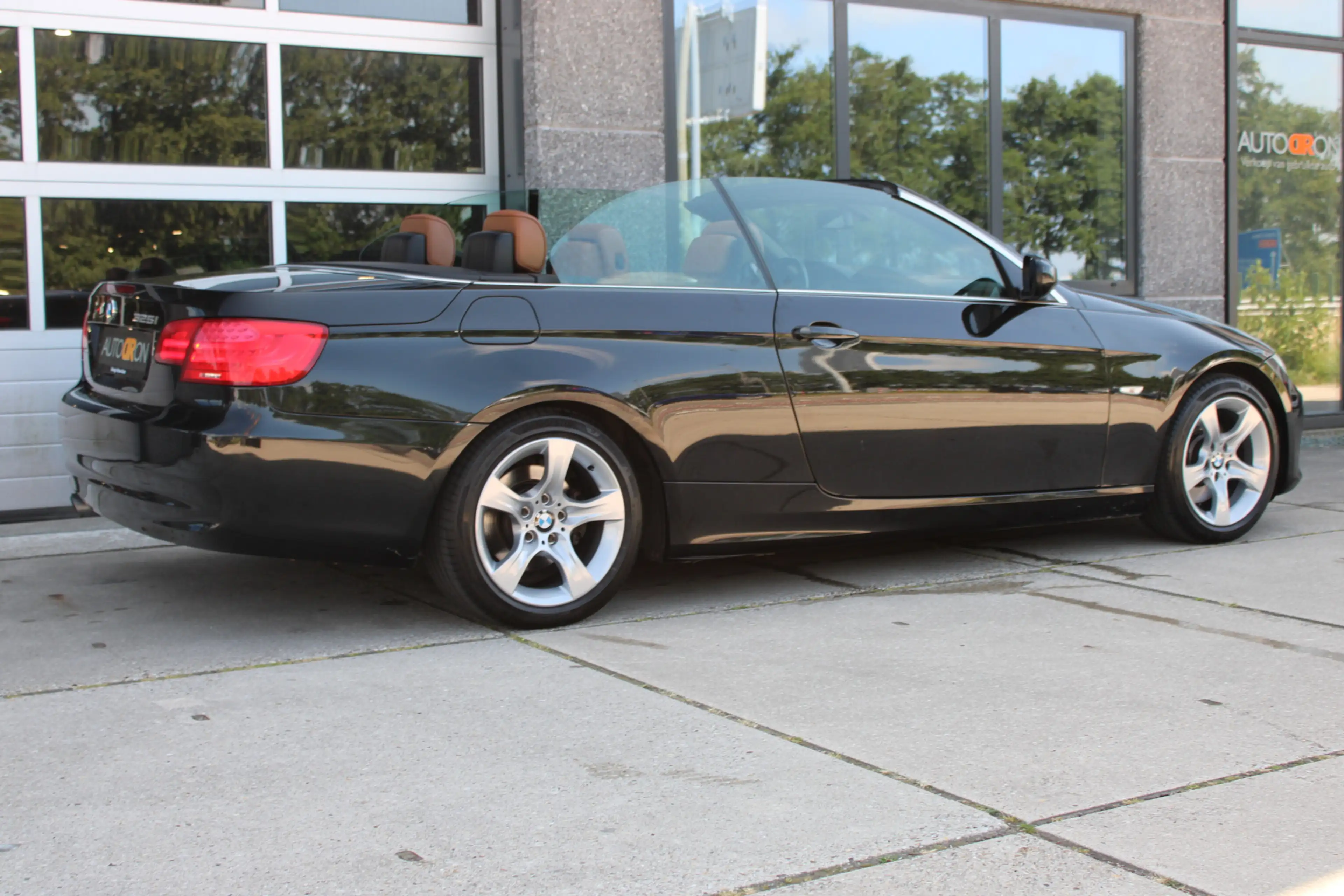 BMW 325 3-serie Cabrio 325i High Executive Orig NL Sportst — photo 3