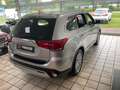 Mitsubishi Outlander Diamant Edition 2WD Silber - thumbnail 3