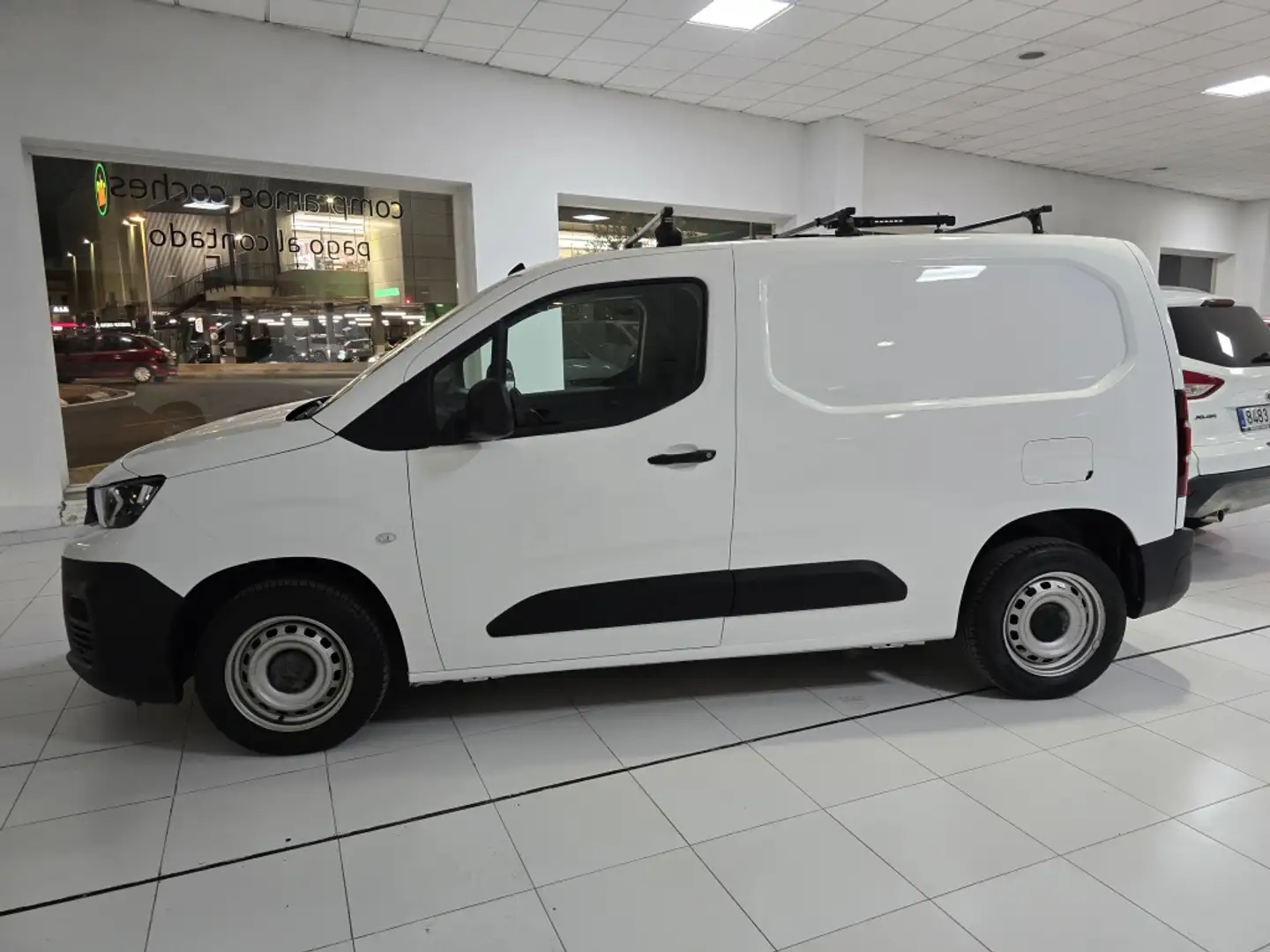 Peugeot Partner 1.5BlueHDI S&S Asphalt Standard 600kg 100 Blanco - 2