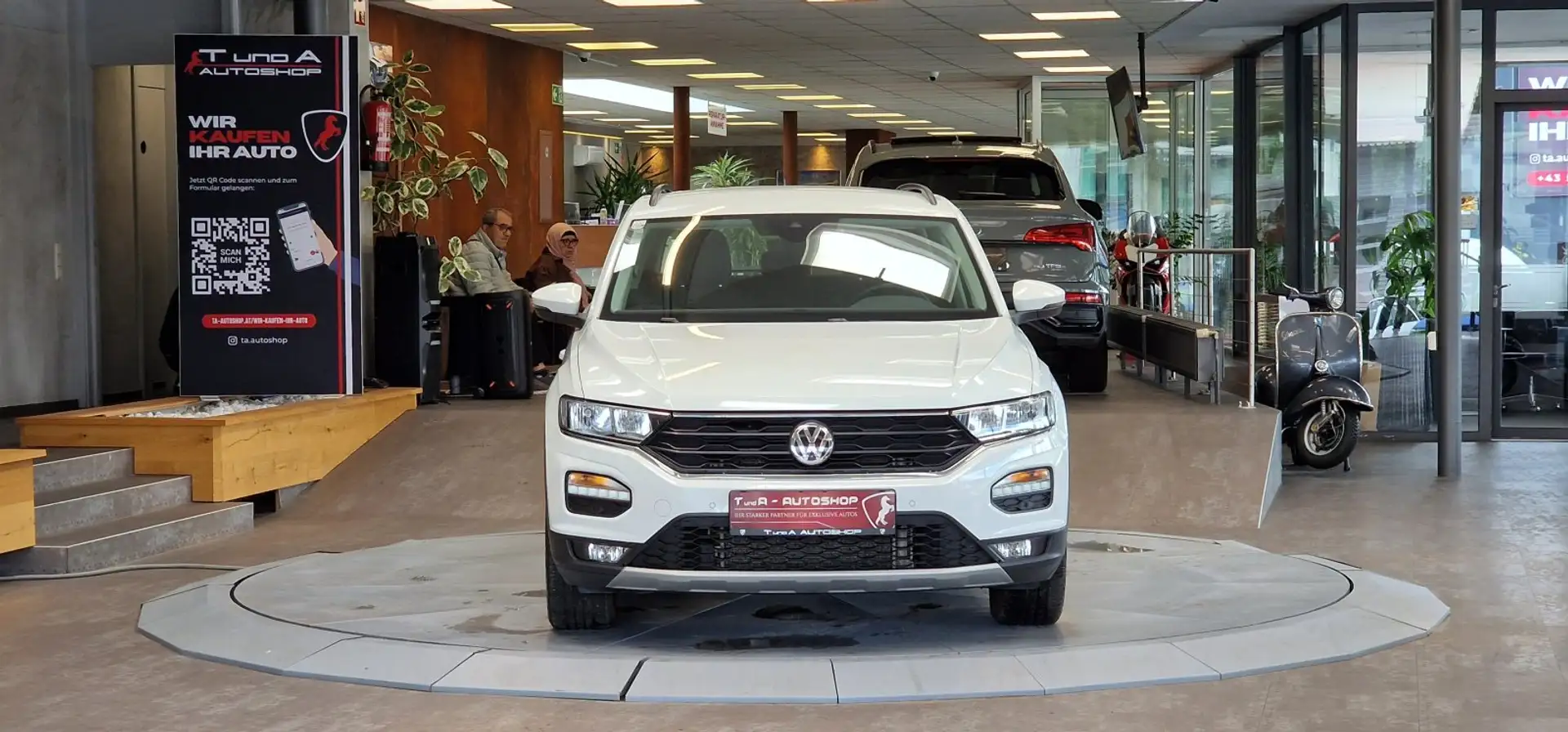 Volkswagen T-Roc 1.6 TDI *AHK*Tempomat*17Zoll*Dachreling* Weiß - 2