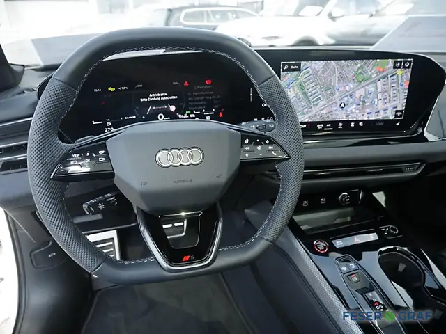 Audi A5 view 4