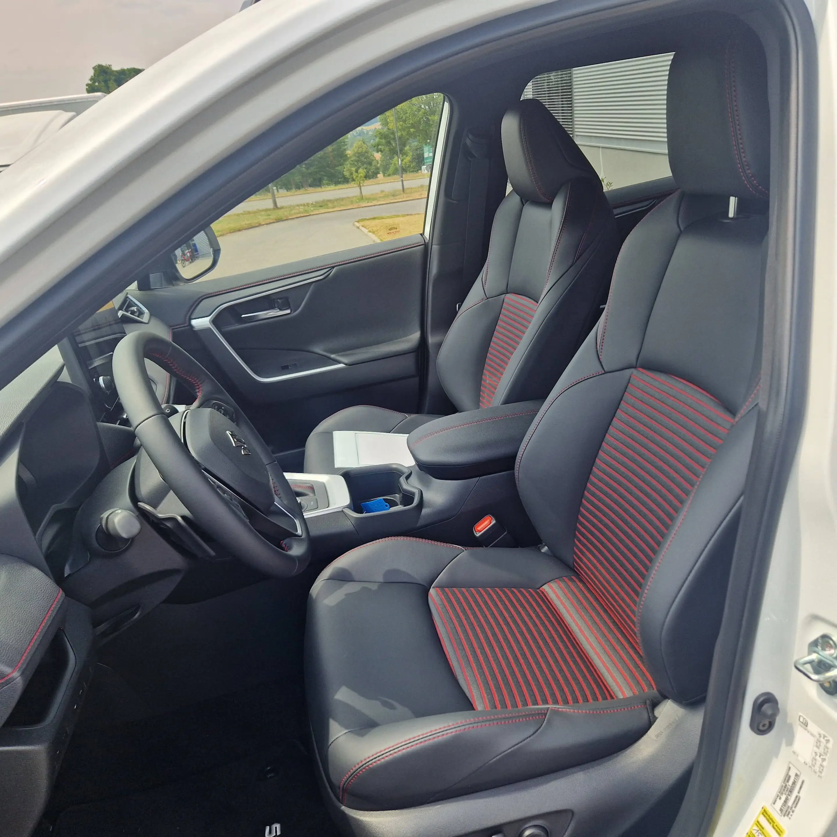 Suzuki Across Across PLUG-IN HYBRID AHK — photo 10