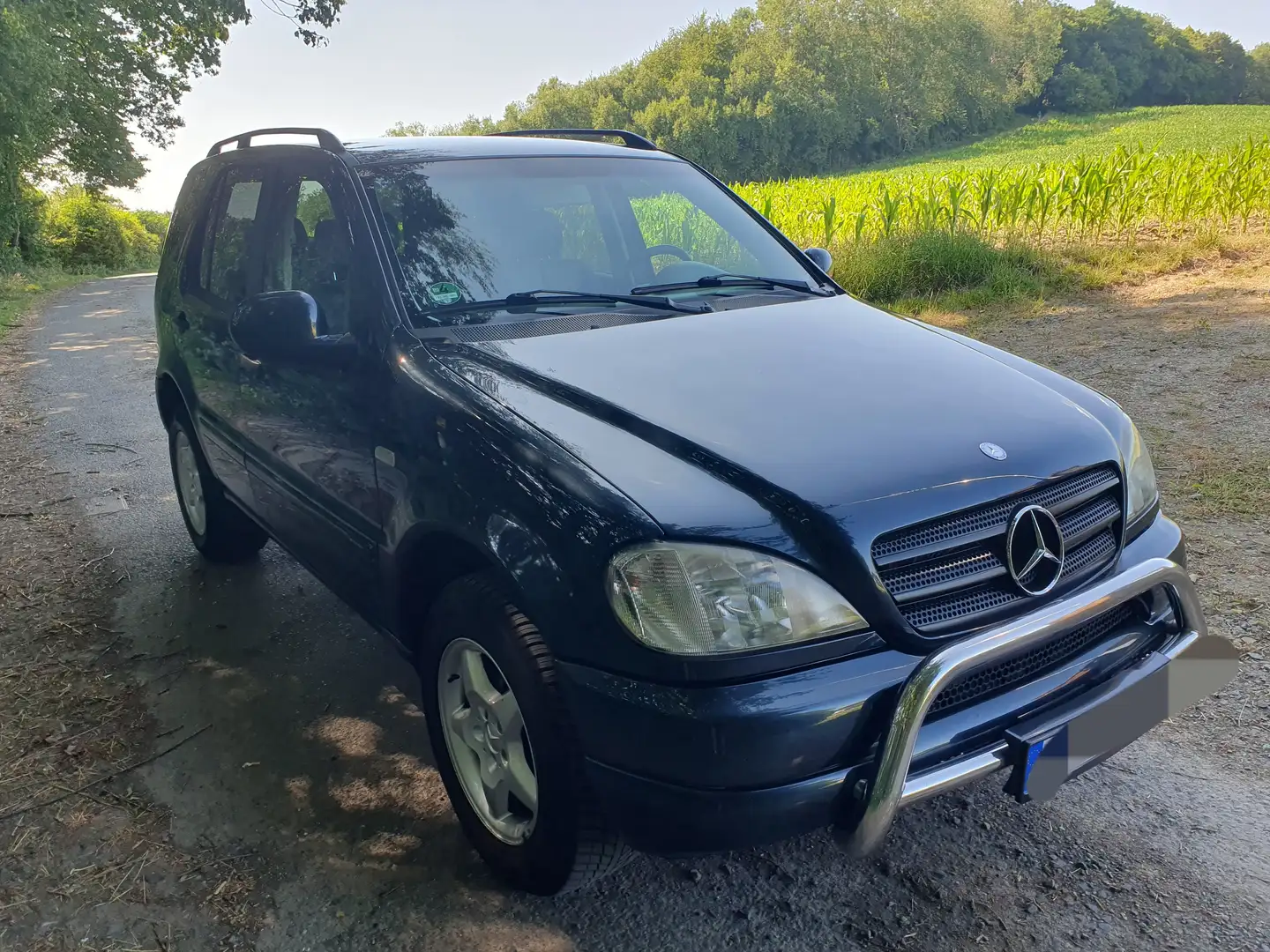 Mercedes-Benz ML 320 Allwetter, Leder, TÜV u. Inspektion Neu Noir - 2