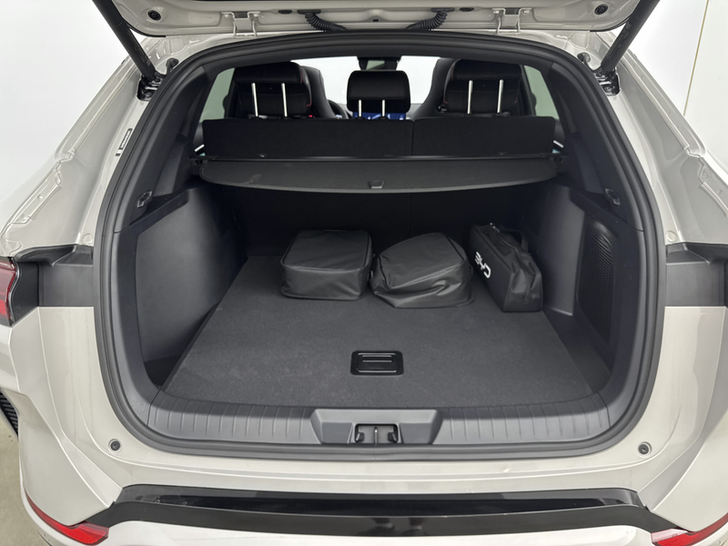 BYD Seal U - 1.5 DM-i FWD Boost // SCHUIFDAK // LEDER // — photo 12