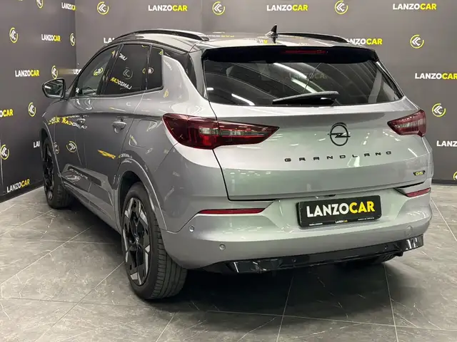 Opel Grandland view 6