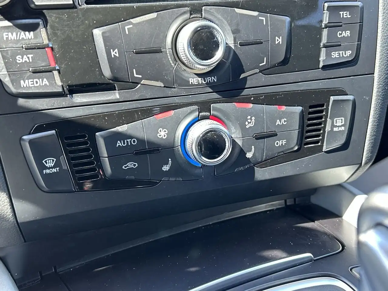 Audi Q5 снимка Audi Q5