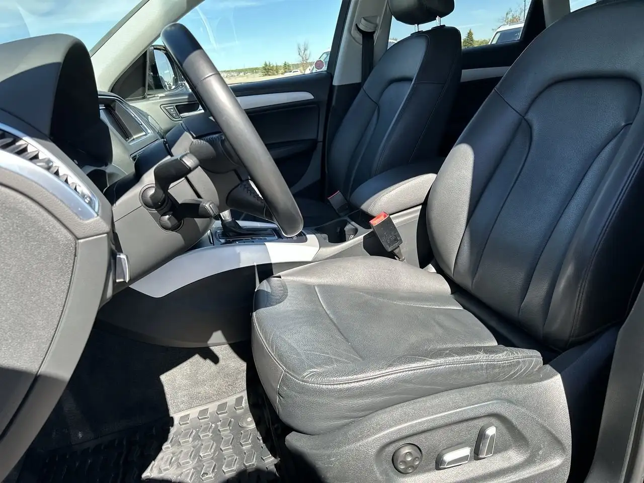 Audi Q5 снимка Audi Q5