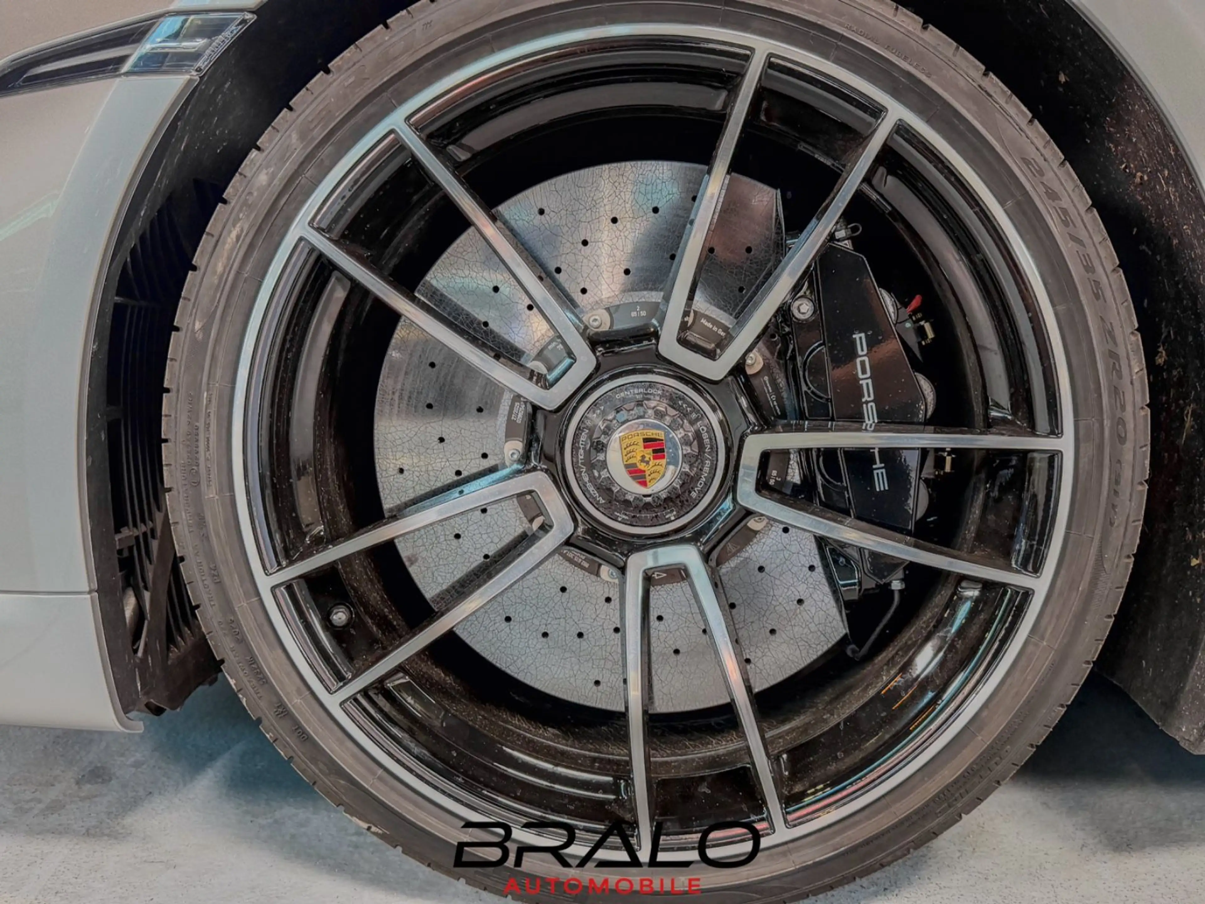 Porsche 992 Turbo S Cabriolet, - voll - Approved 09.2027 — photo 6