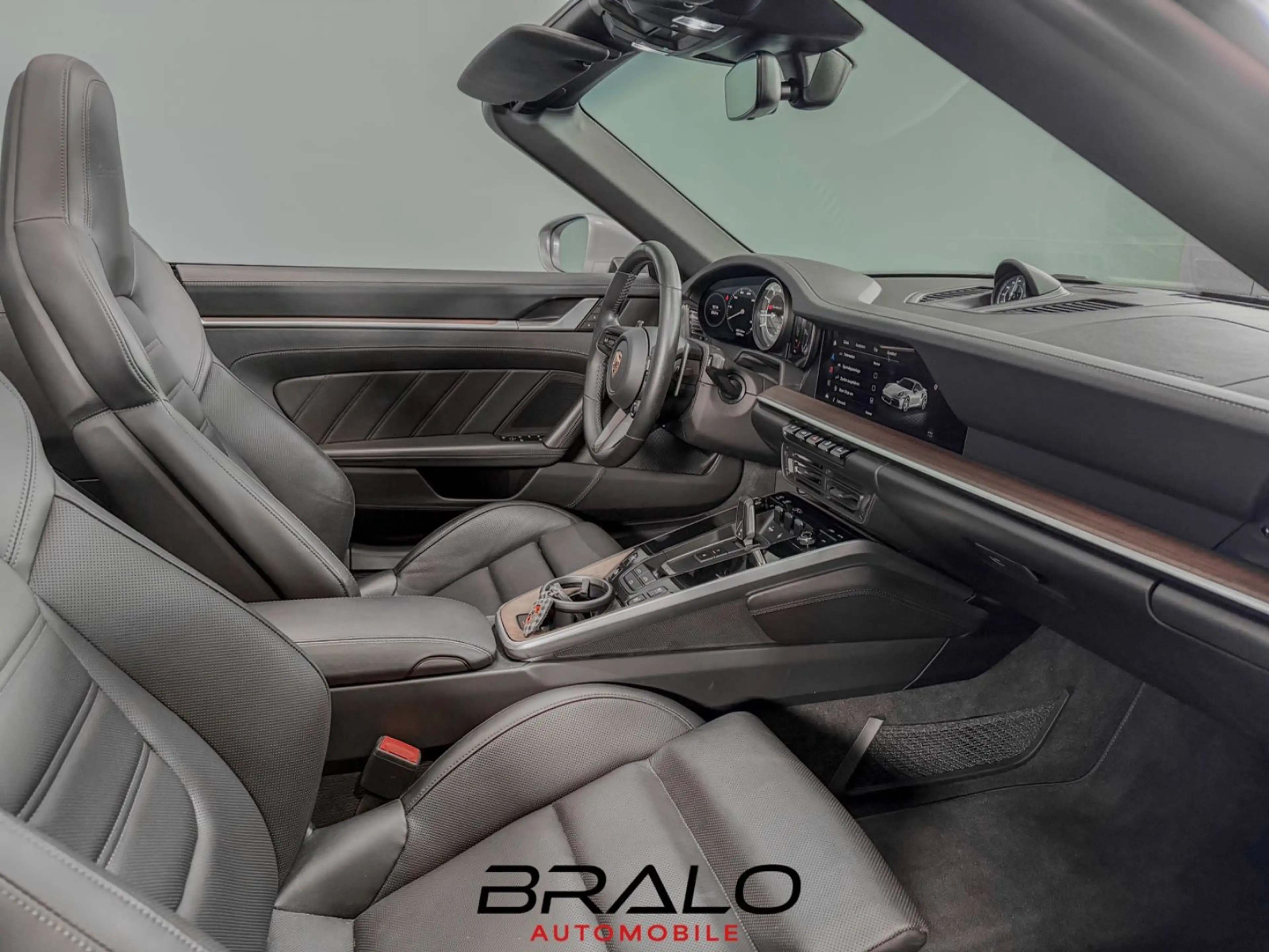 Porsche 992 Turbo S Cabriolet, - voll - Approved 09.2027 — photo 14