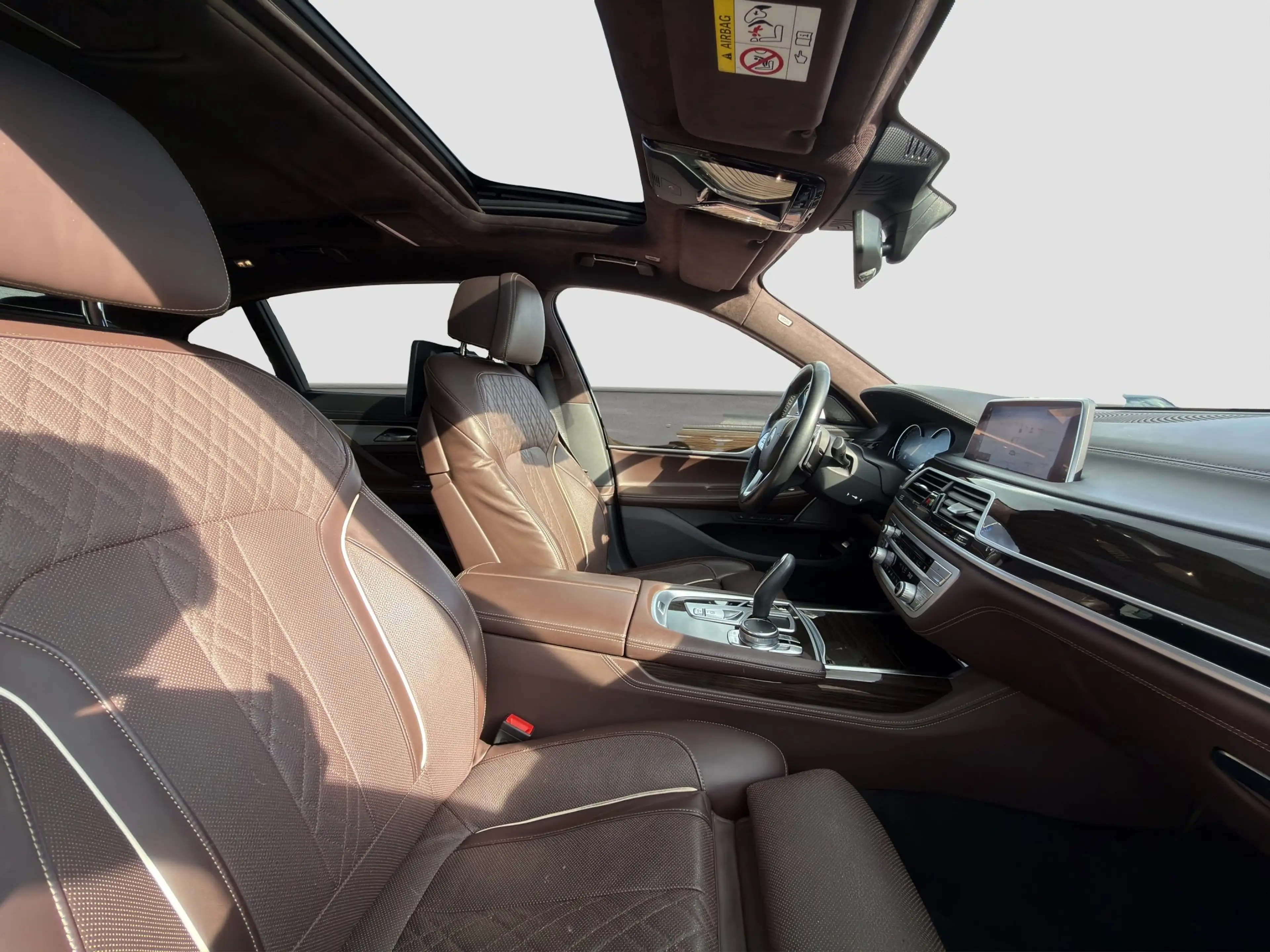 BMW 750 Ld xDrive — photo 15
