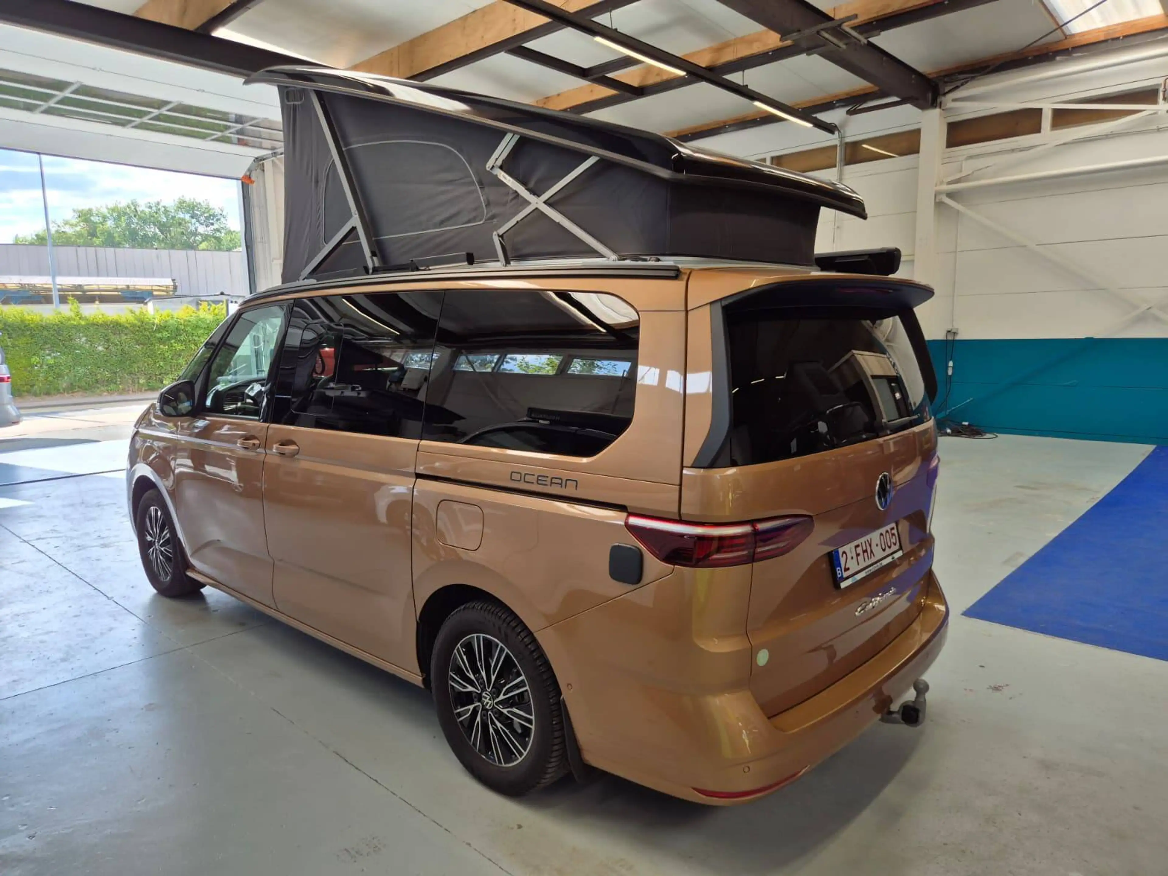 Volkswagen T7 California OCEAN TSI Benzine 204PK automaat — photo 6