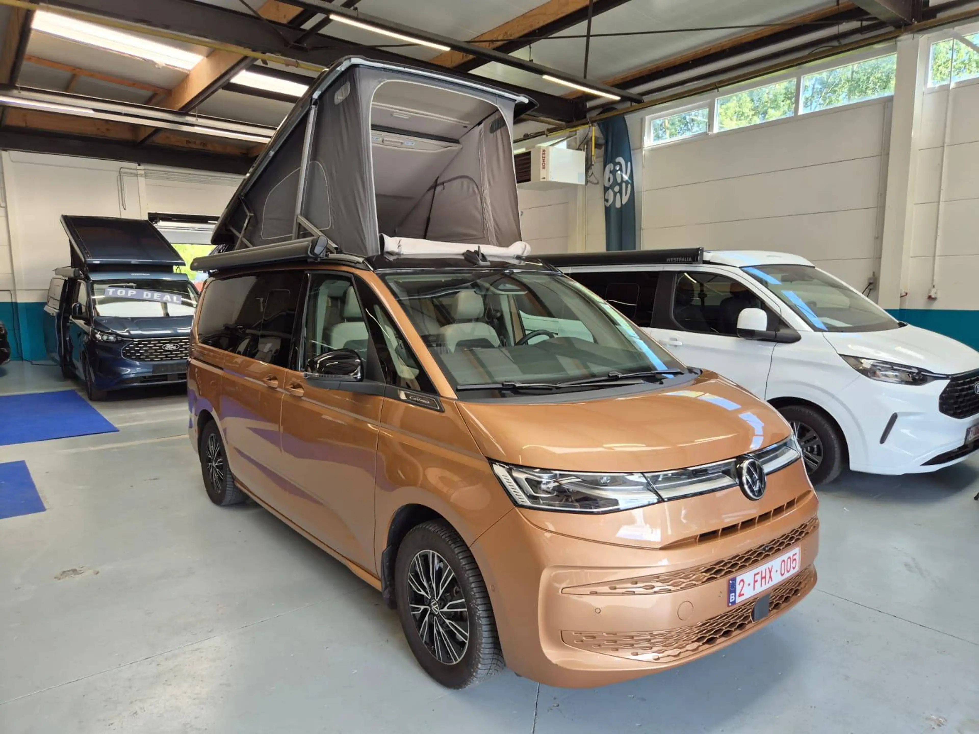 Volkswagen T7 California OCEAN TSI Benzine 204PK automaat — photo 2