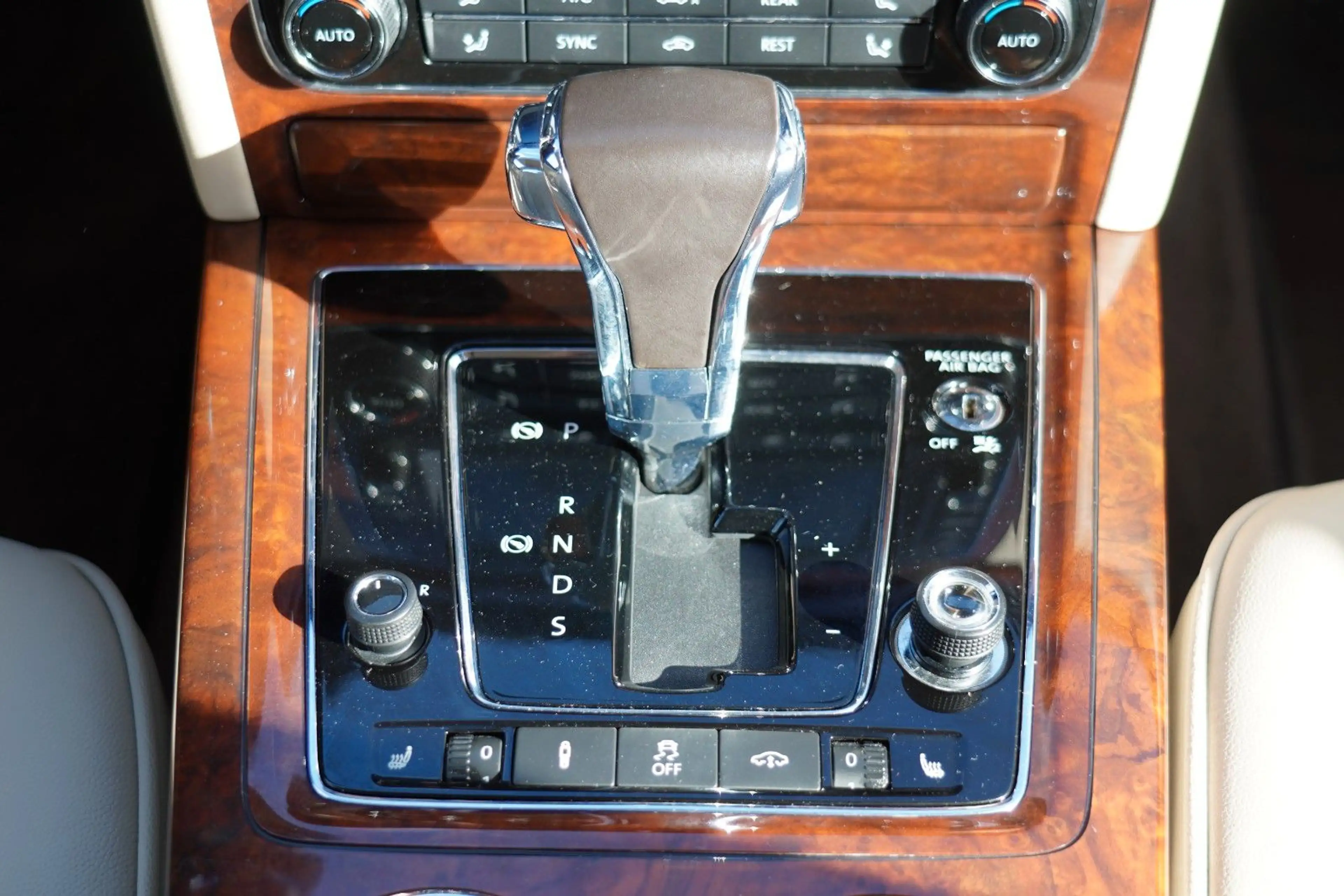 Volkswagen Phaeton V6 TDI 4Motion MIT 3 JAHREN GARANTIE !!! — photo 11