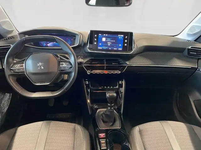 Peugeot 208 view 6