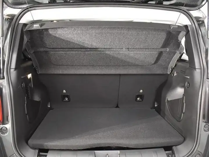 Jeep Renegade 2025, foto 16