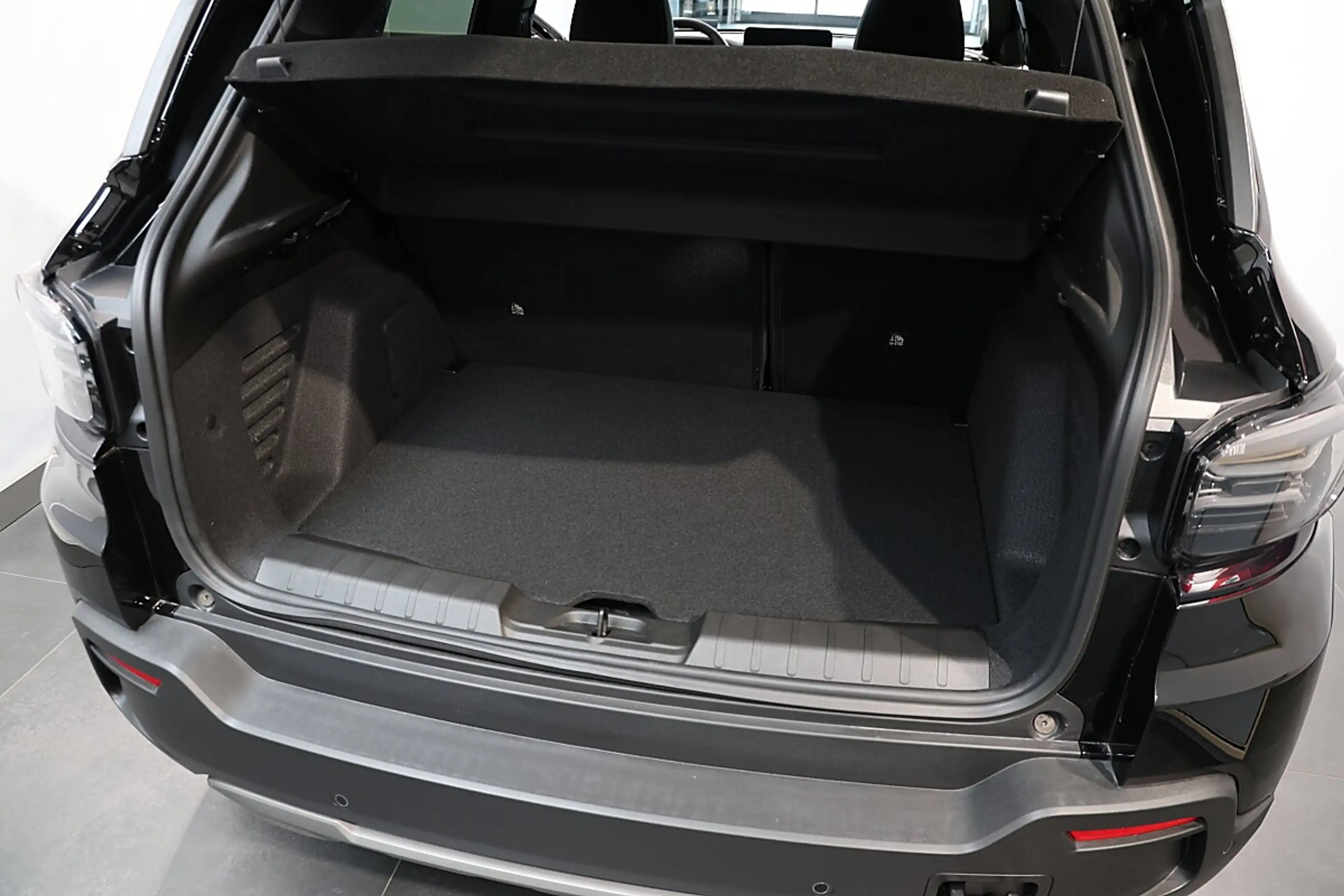 Jeep Avenger 1,2 eHybrid 4xe DCT6 Overland W-EDIZIONE — photo 10