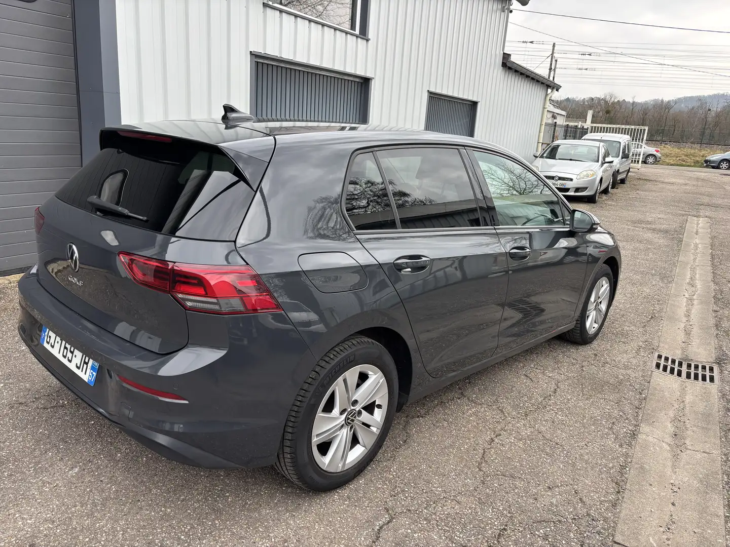 Volkswagen Golf 1.0 TSI 110 BlueMotion Technology Confortline - 2