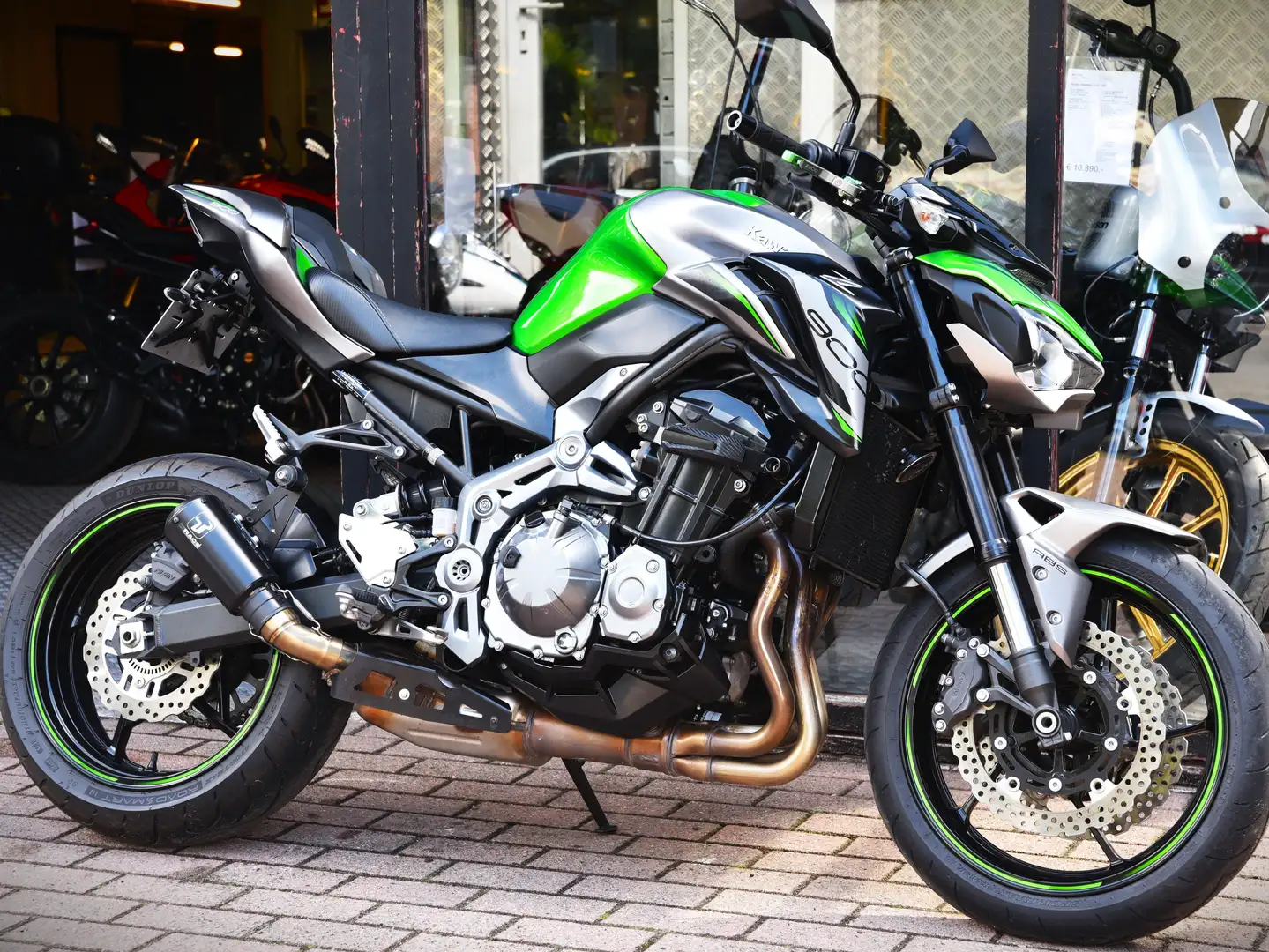 Kawasaki Z 900 ***MOTO VERTE*** Vert - 1