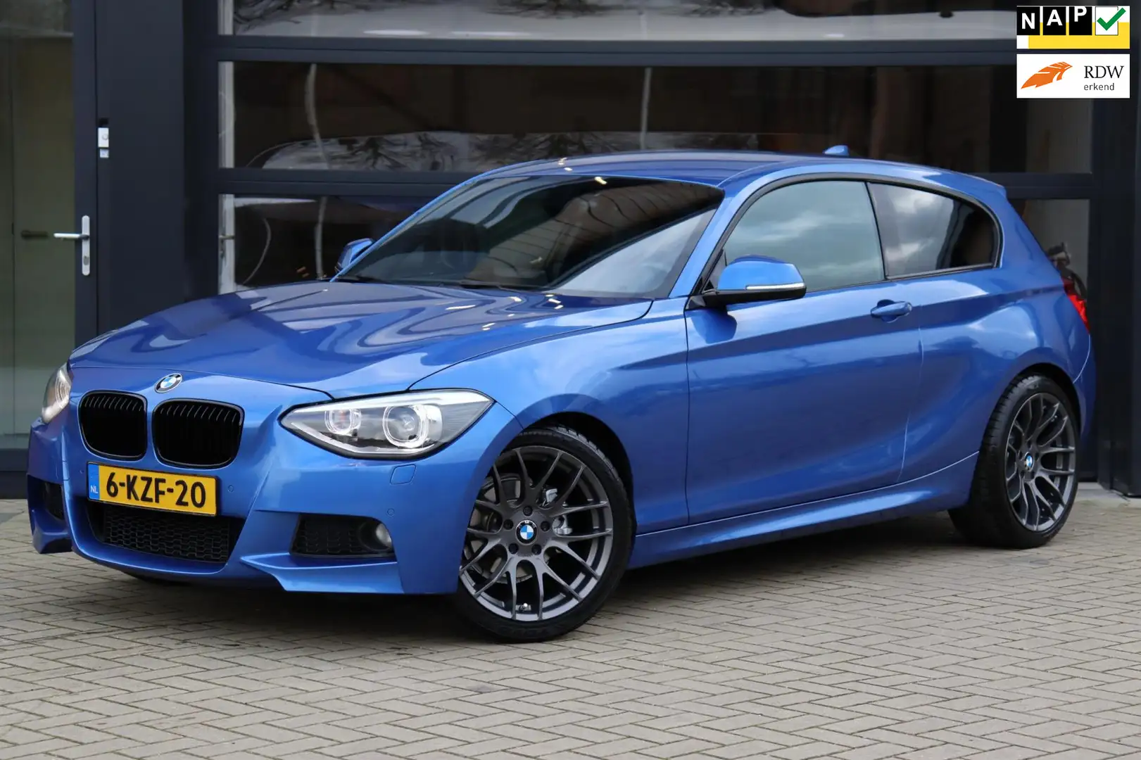 BMW 114 1-serie 114i Business+ | M-Sport | NAP | Clima | C Blau - 1