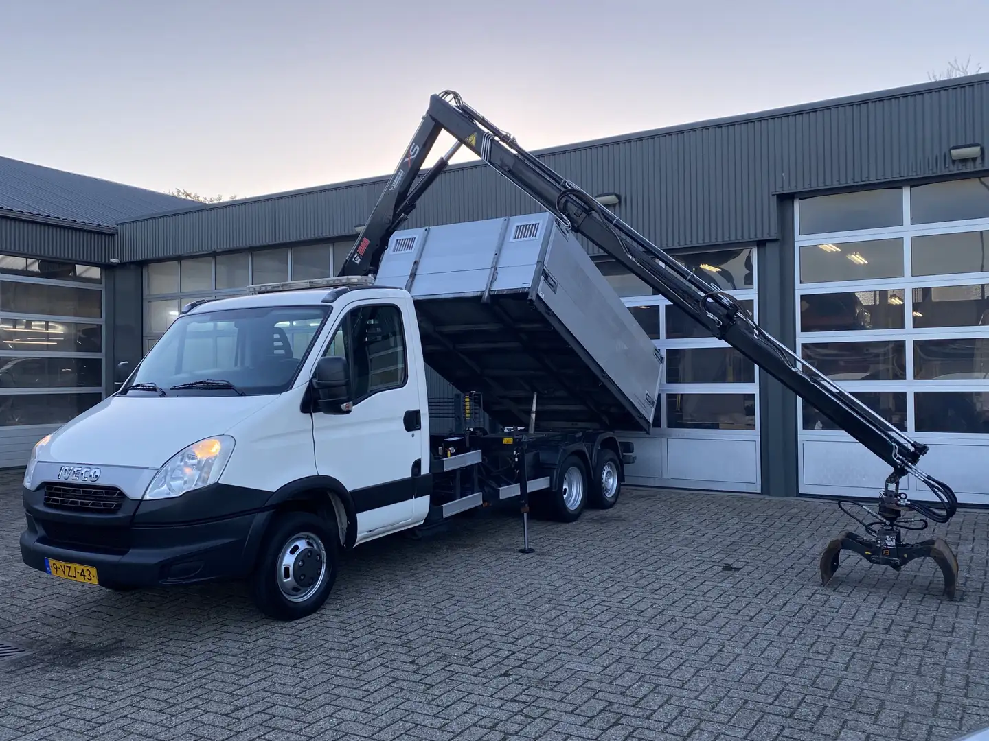 Iveco Daily 50 C 14G 375 CNG Kipper Laadkraan Knijper Rotator Blanc - 2