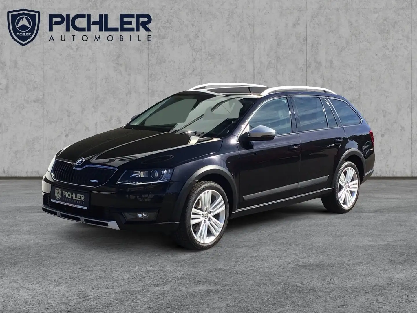 Skoda Octavia 4x4 Scout TDI DSG Zwart - 1