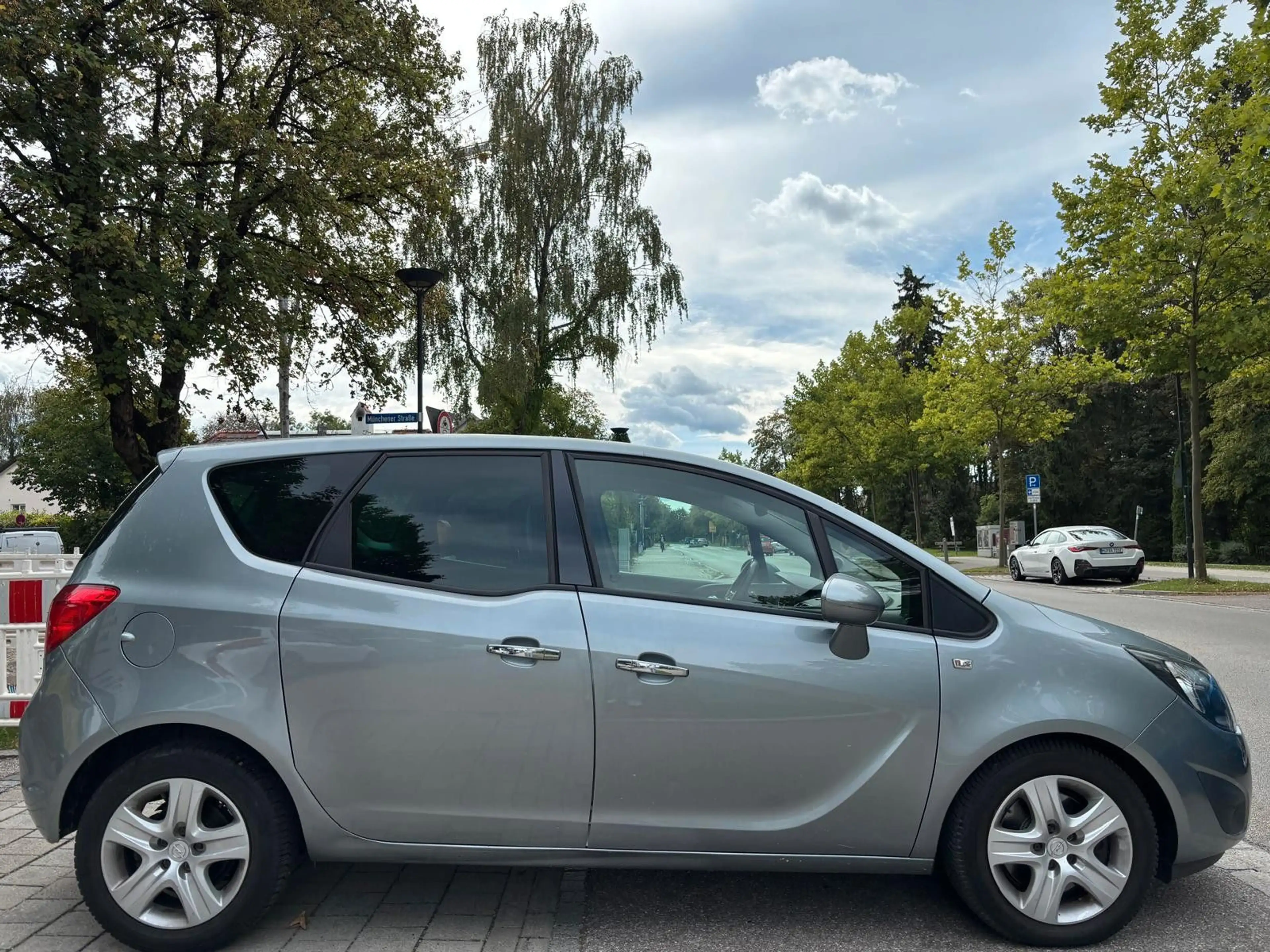 Opel Meriva B Innovation *TÜV 2028*AUTOMATIK* — photo 6