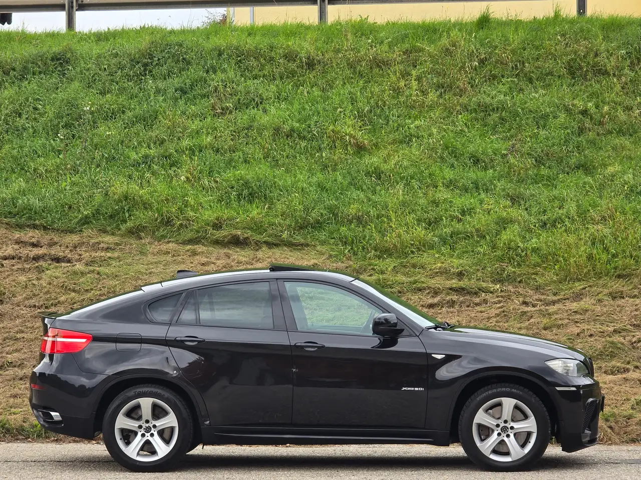 BMW X6 xDrive50i Top – Bild 8