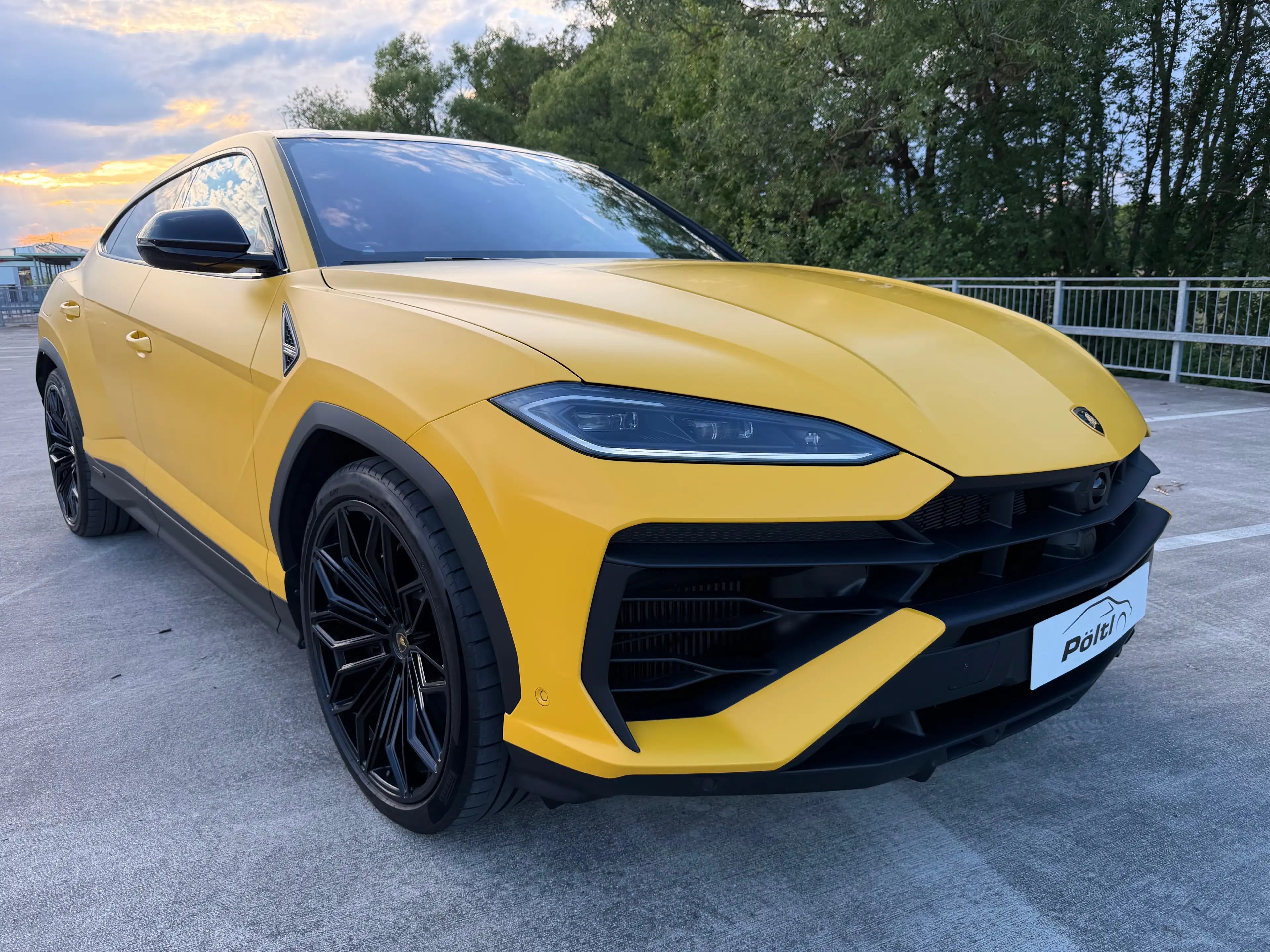 Lamborghini Urus Urus SE PANO BLACK PACKAGE MWST 1.HAND PPF TOP!