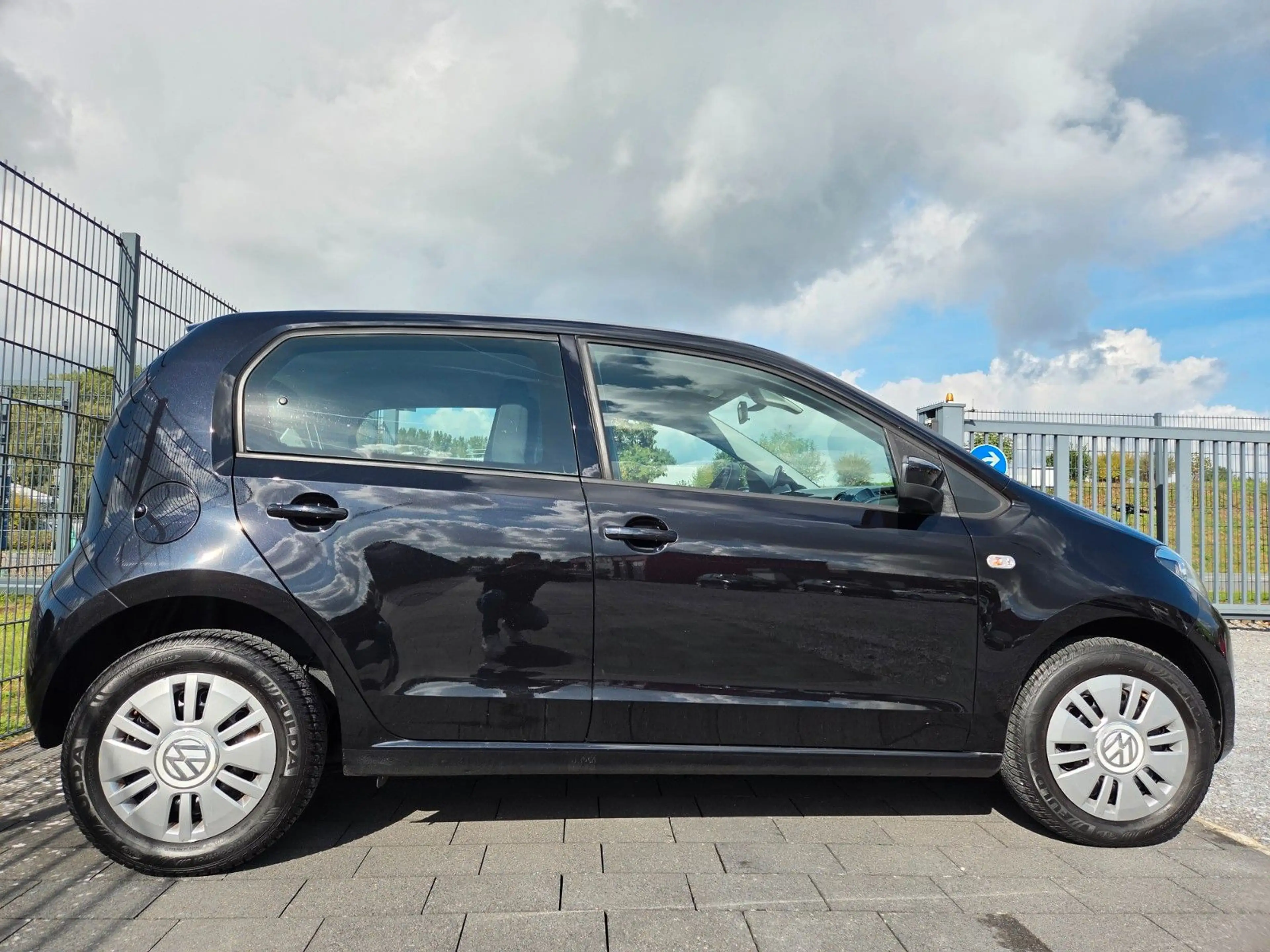 Volkswagen up! move Klima/Navi/PDC/Tempomat/Sitzheizung — photo 4