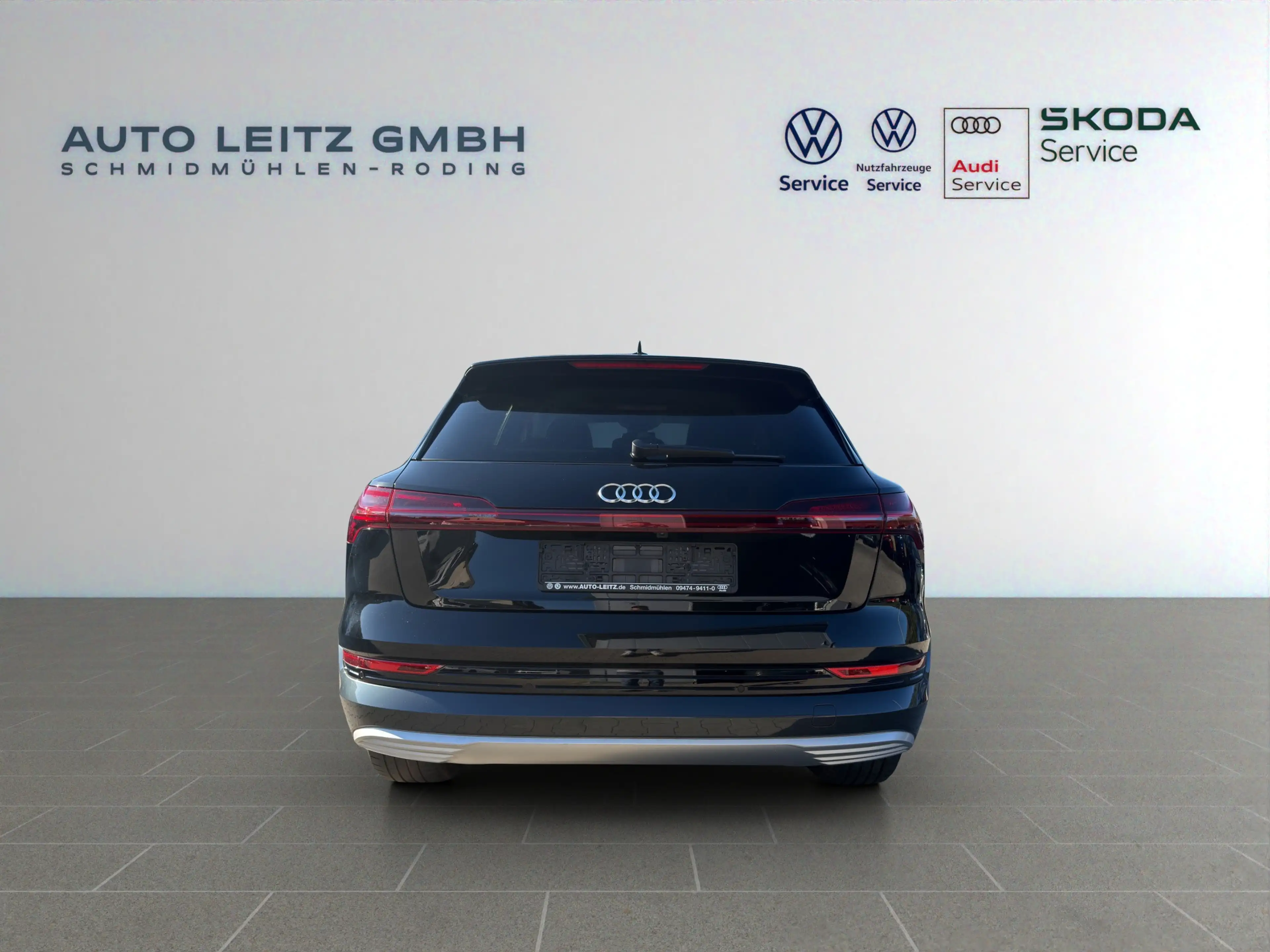 Audi e-tron 55 advanced HUD RFK GRA 4xSHZ Navi APP — photo 6