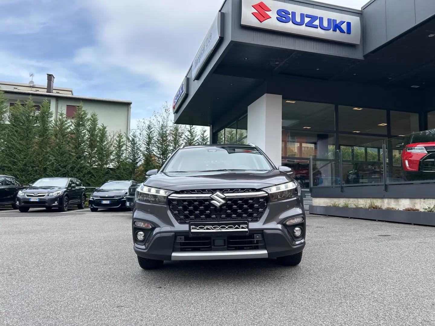 Suzuki S-Cross S-Cross 1.5 140V Hybrid A/T Starview Gris - 2