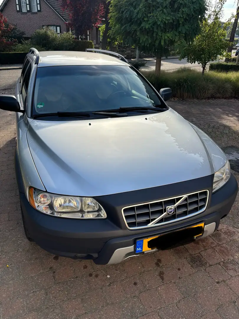 Volvo XC70 XC70 2.5 T Plateado - 2