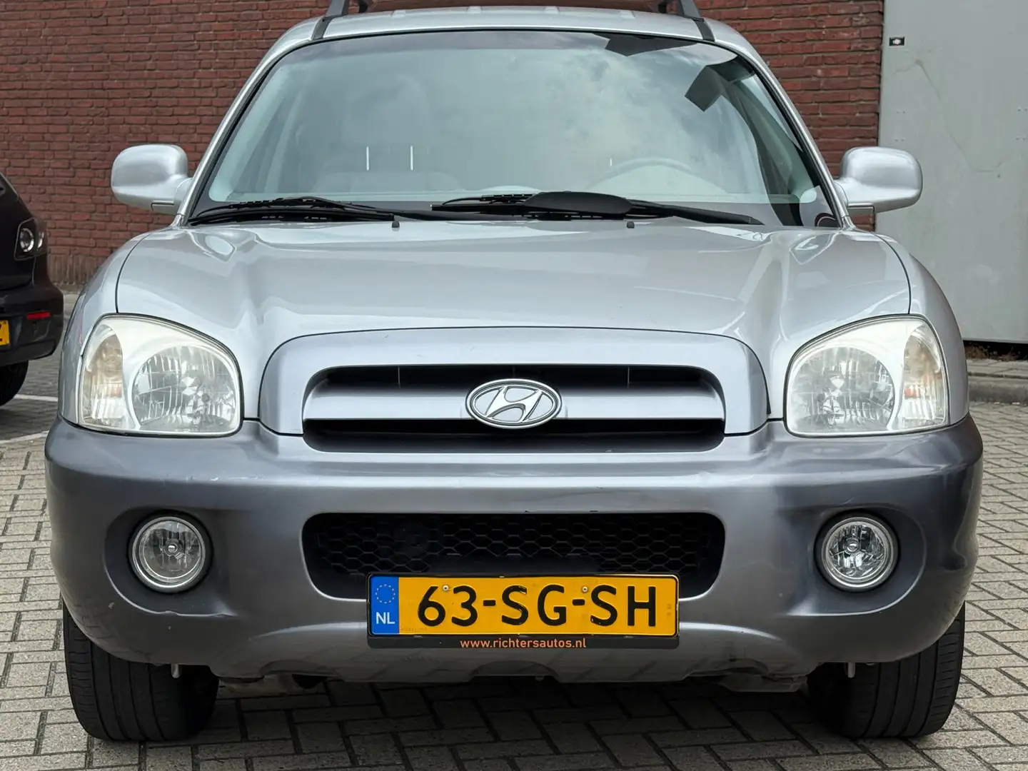 Hyundai SANTA FE 2.4i-16V Elite|LEDER|PANNO|CLIMA|TREKHAAK Grijs - 2