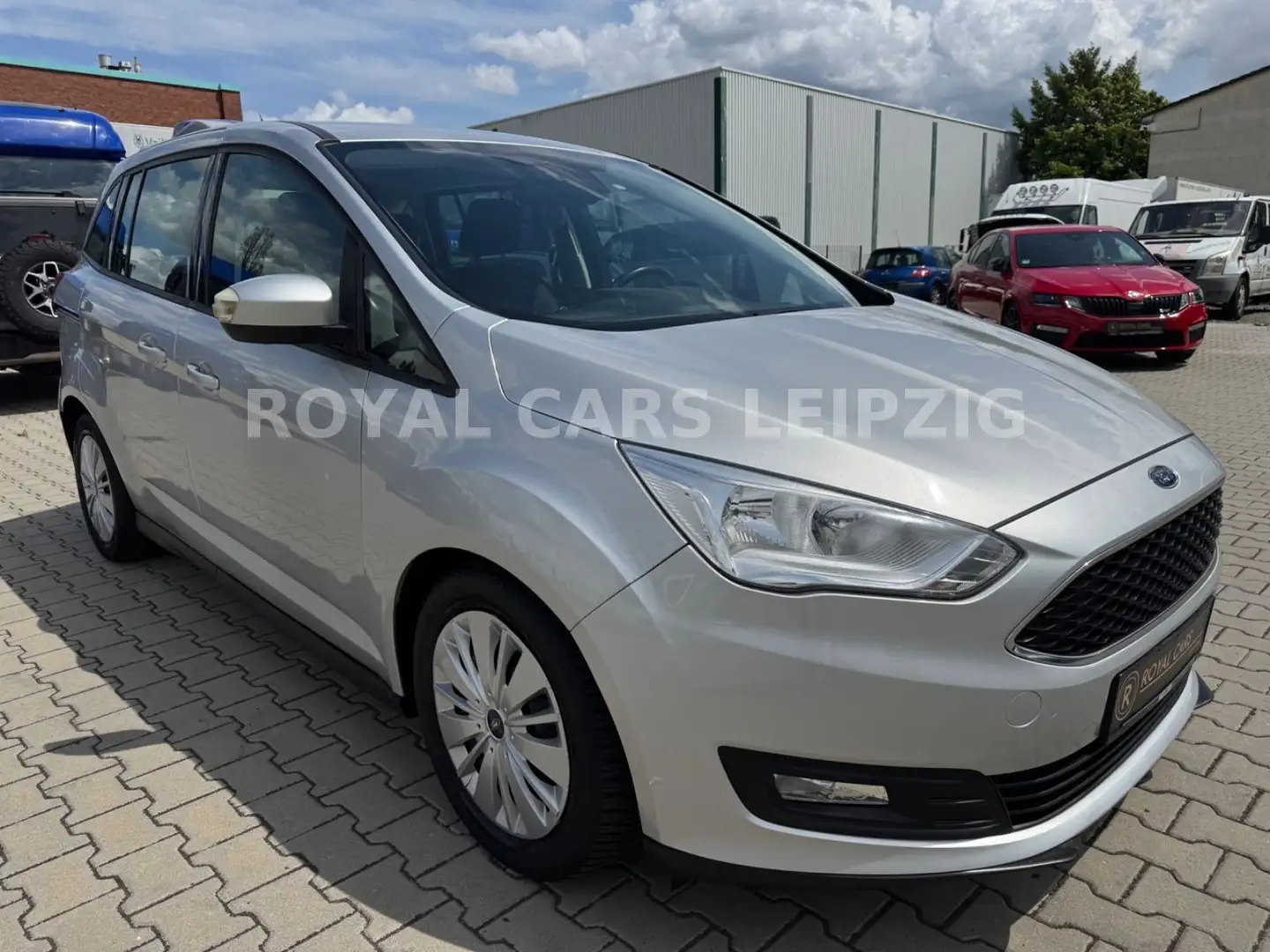 Ford Grand C-Max 1.5 CDTI Business Edition Silber - 1