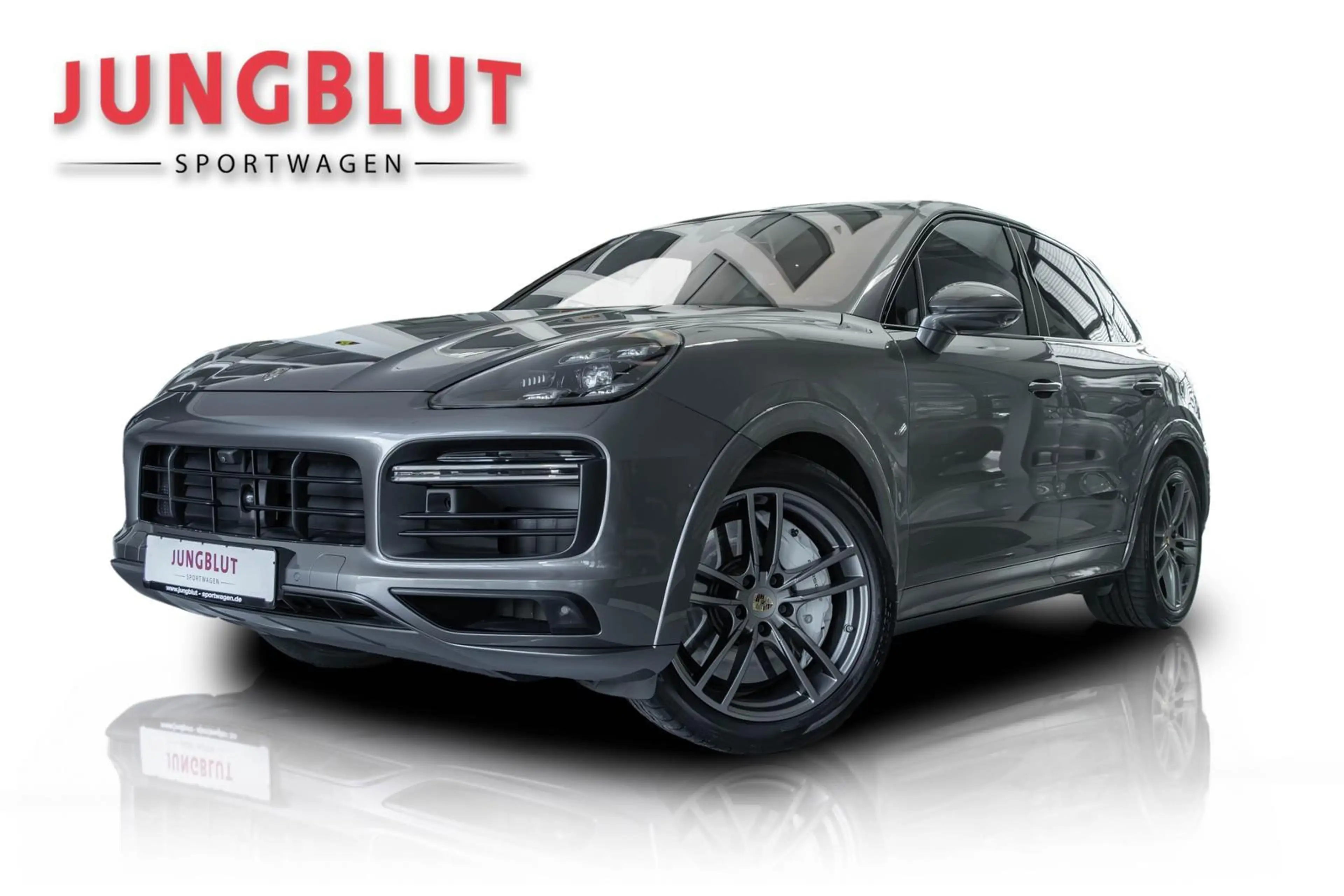 Porsche Cayenne Turbo PANO + APPROVED 04/28 + STANDHEIZUNG +AHK +