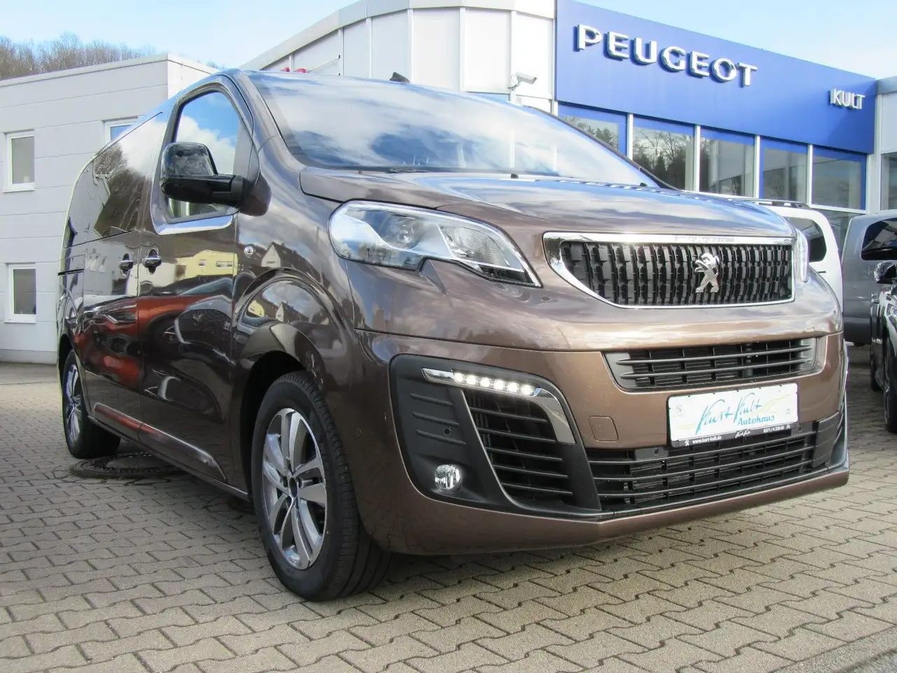 Peugeot Traveller