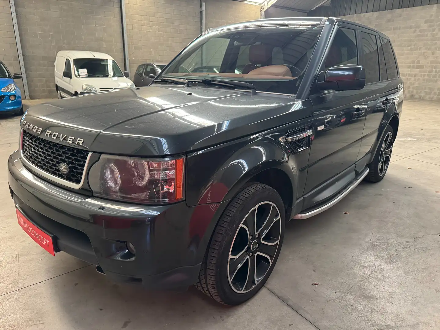 Land Rover Range Rover Sport Range Rover Sport 3.0 SdV6 Gris - 1